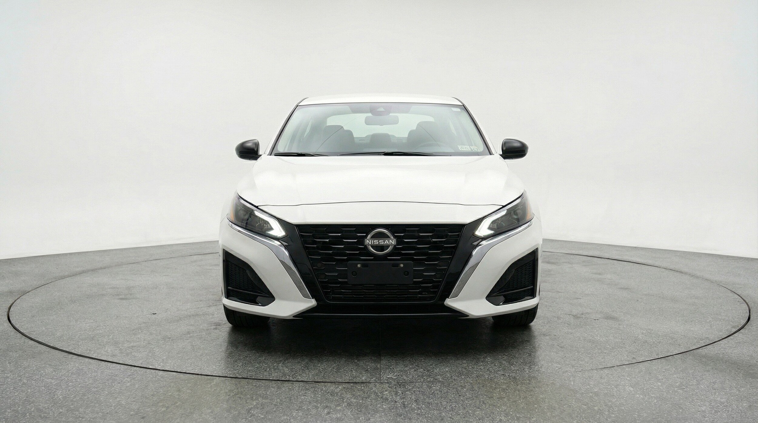 Thumbnail: 2025 Nissan Altima - 2