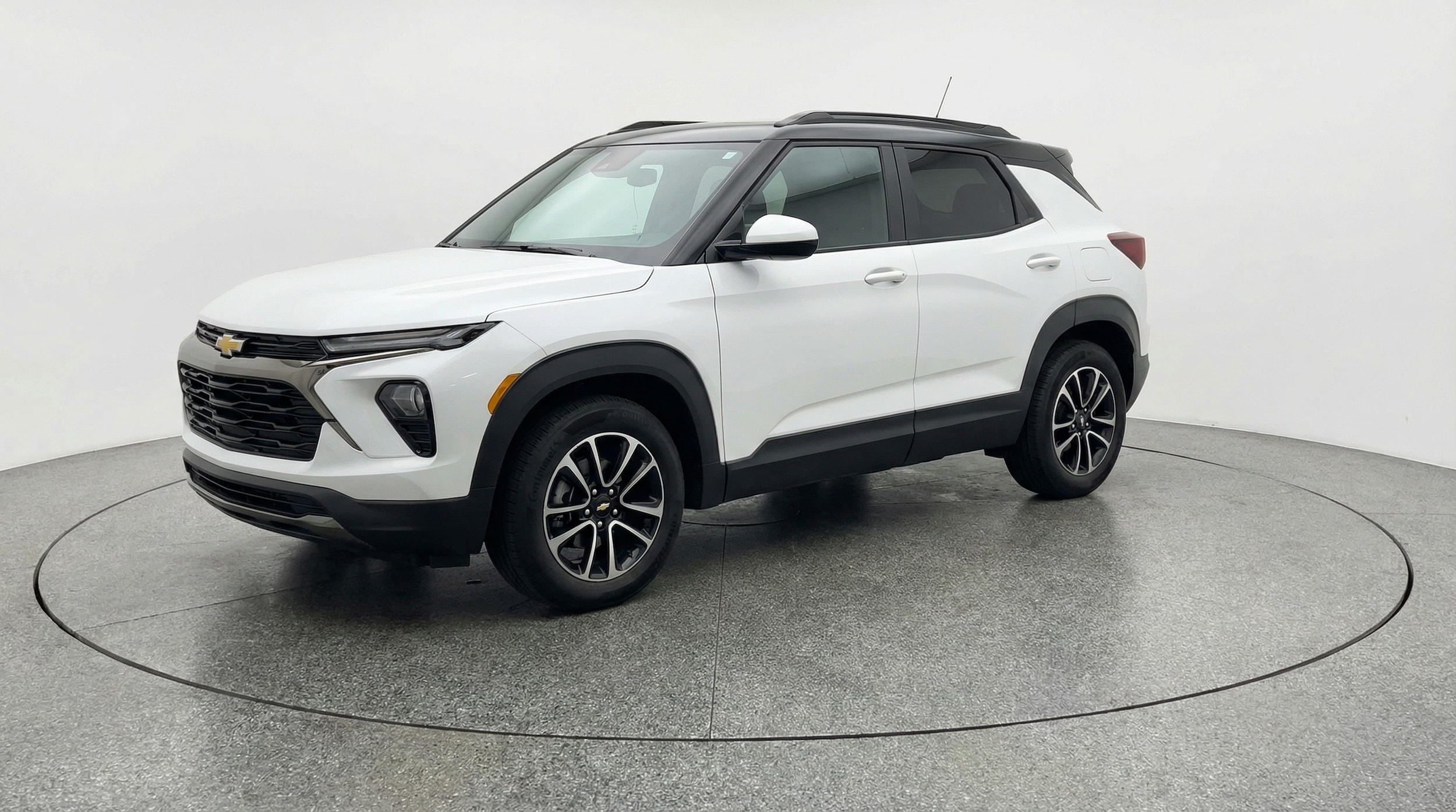 Thumbnail: 2025 Chevrolet TrailBlazer - 3