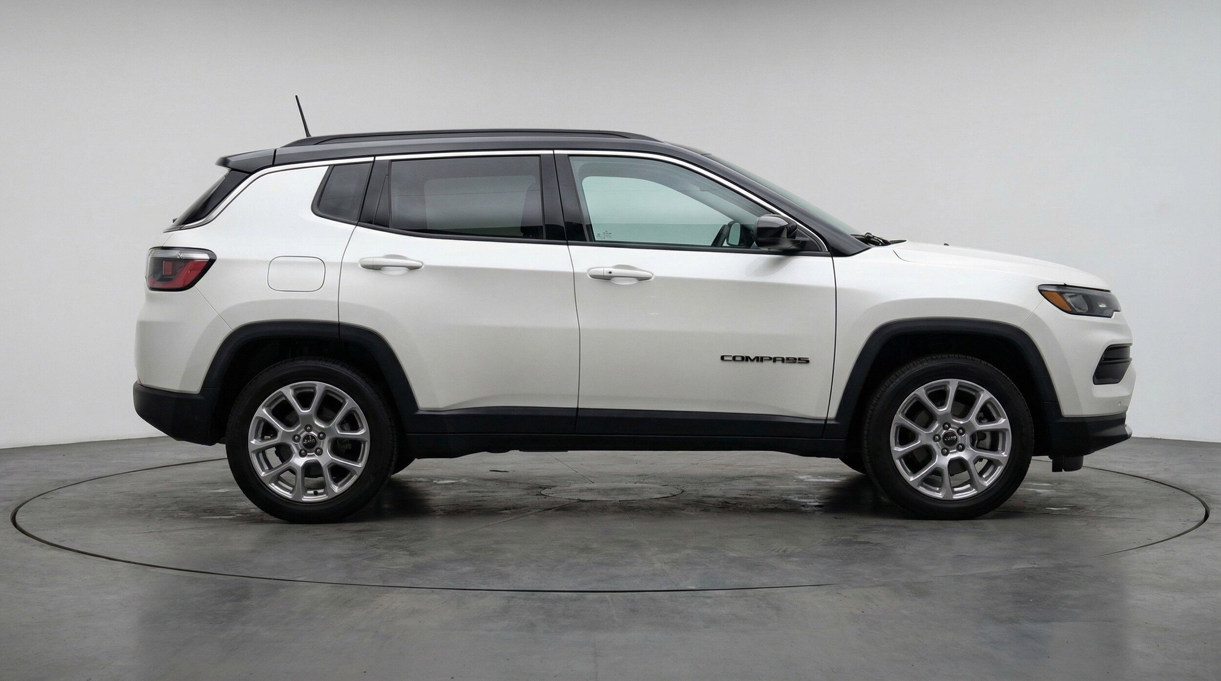 Thumbnail: 2025 Jeep Compass - 11