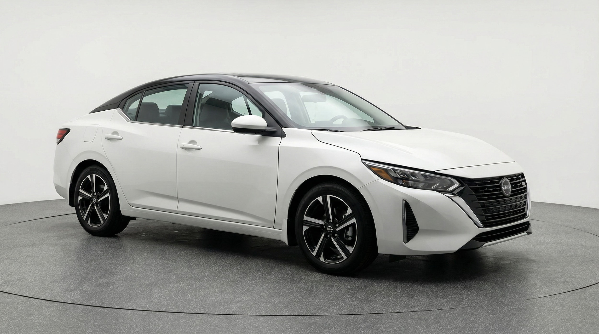 Thumbnail: 2025 Nissan Sentra - 1