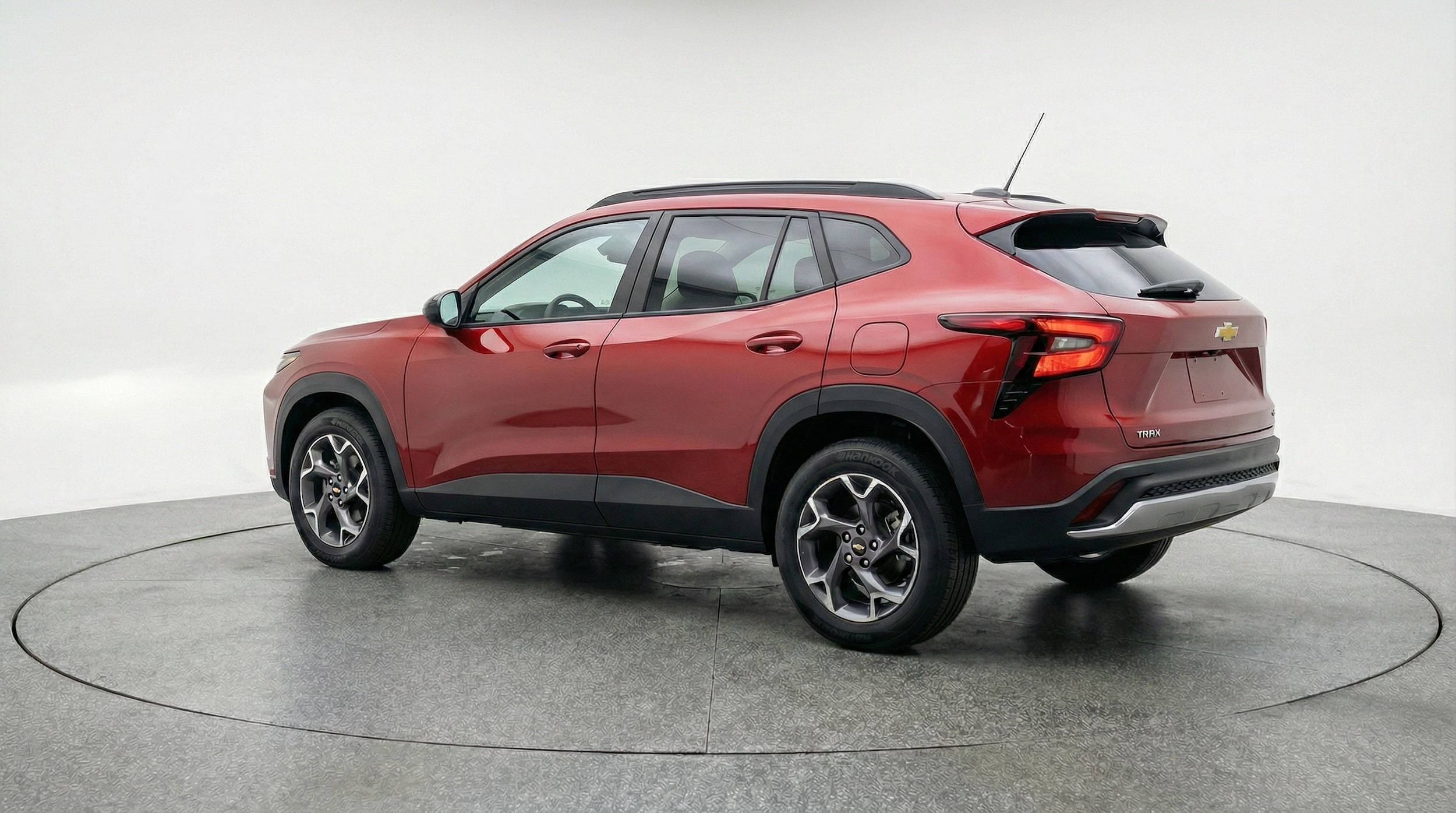 Thumbnail: 2025 Chevrolet Trax - 5