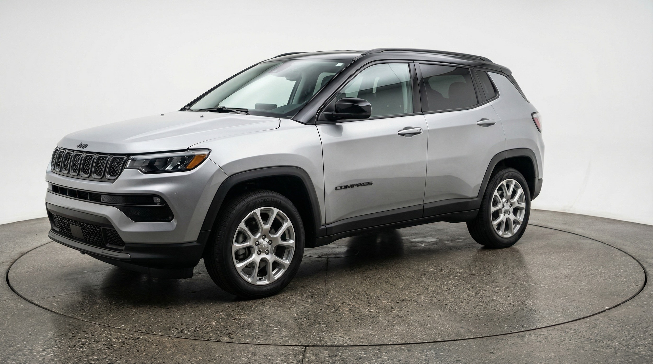 Thumbnail: 2025 Jeep Compass - 3