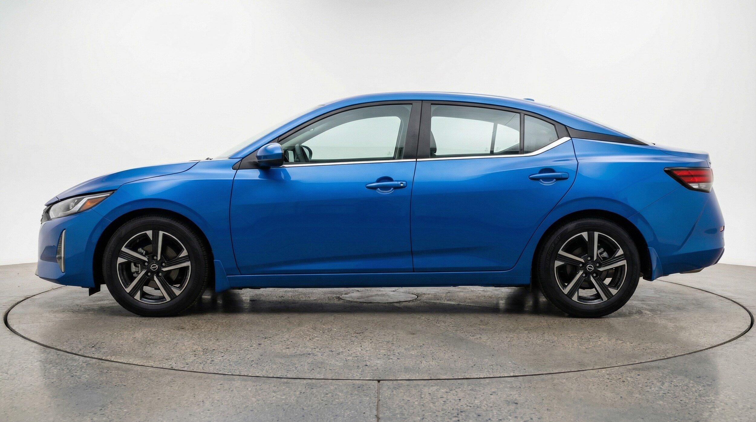 Thumbnail: 2025 Nissan Sentra - 4