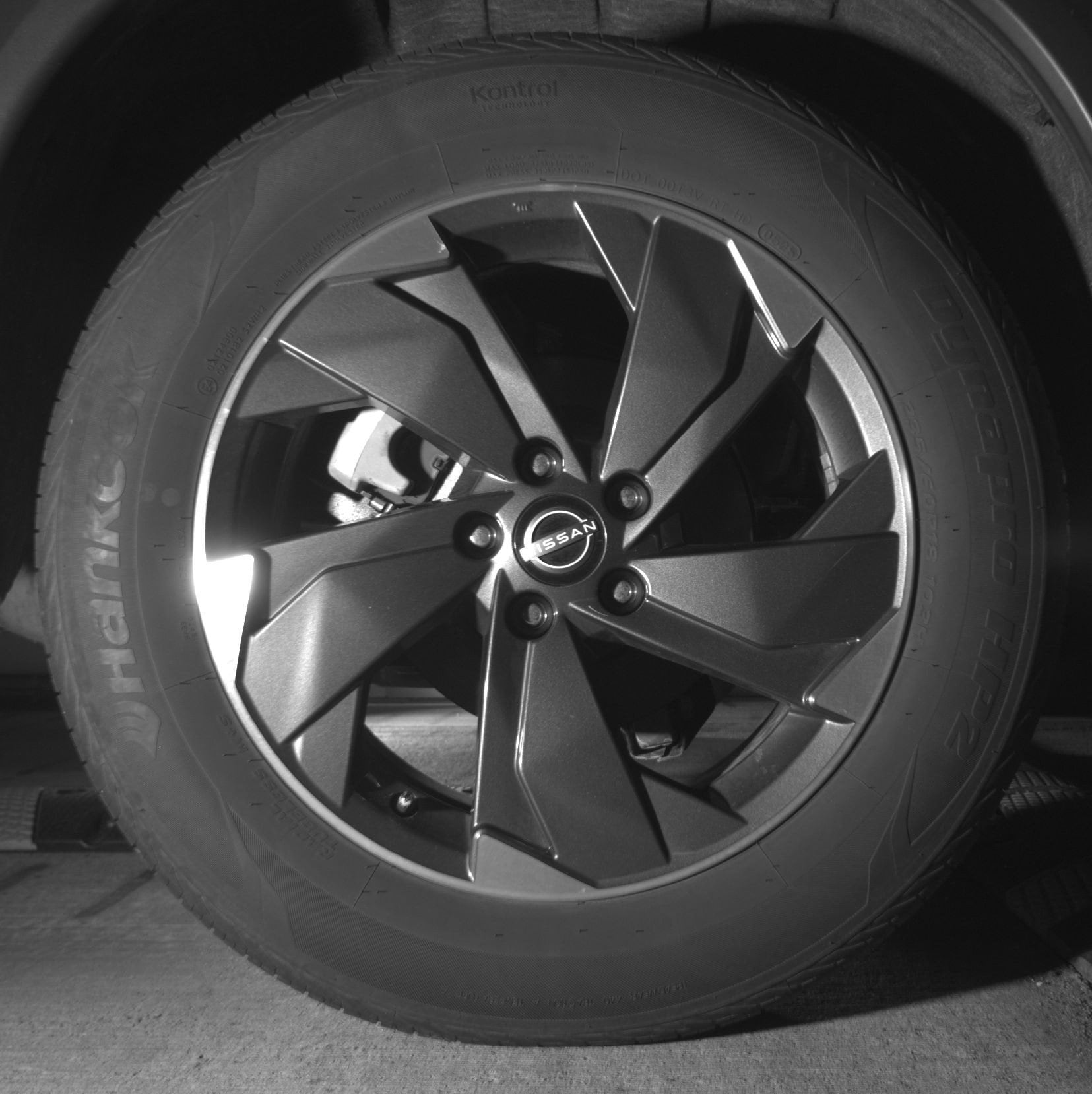 Thumbnail: 2025 Nissan Rogue - 15
