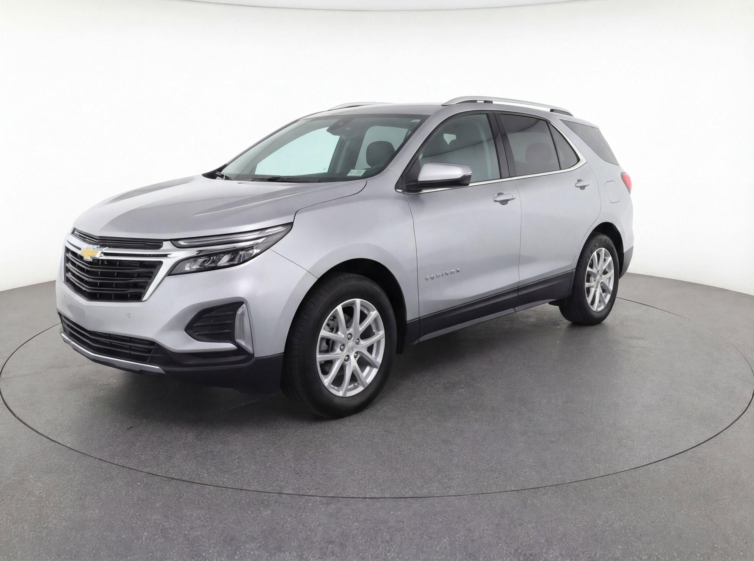 Thumbnail: 2024 Chevrolet Equinox - 3