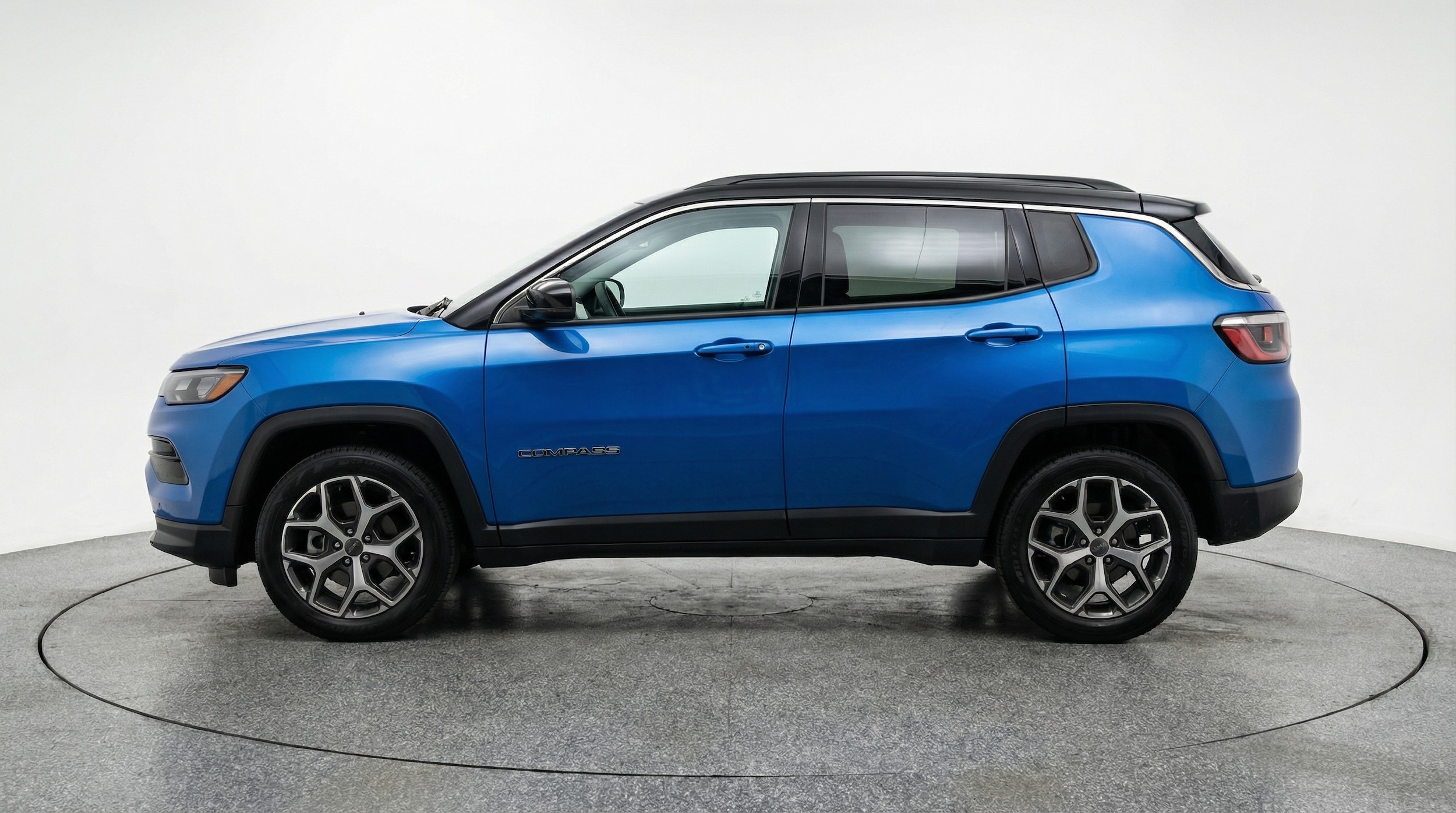 Thumbnail: 2025 Jeep Compass - 4