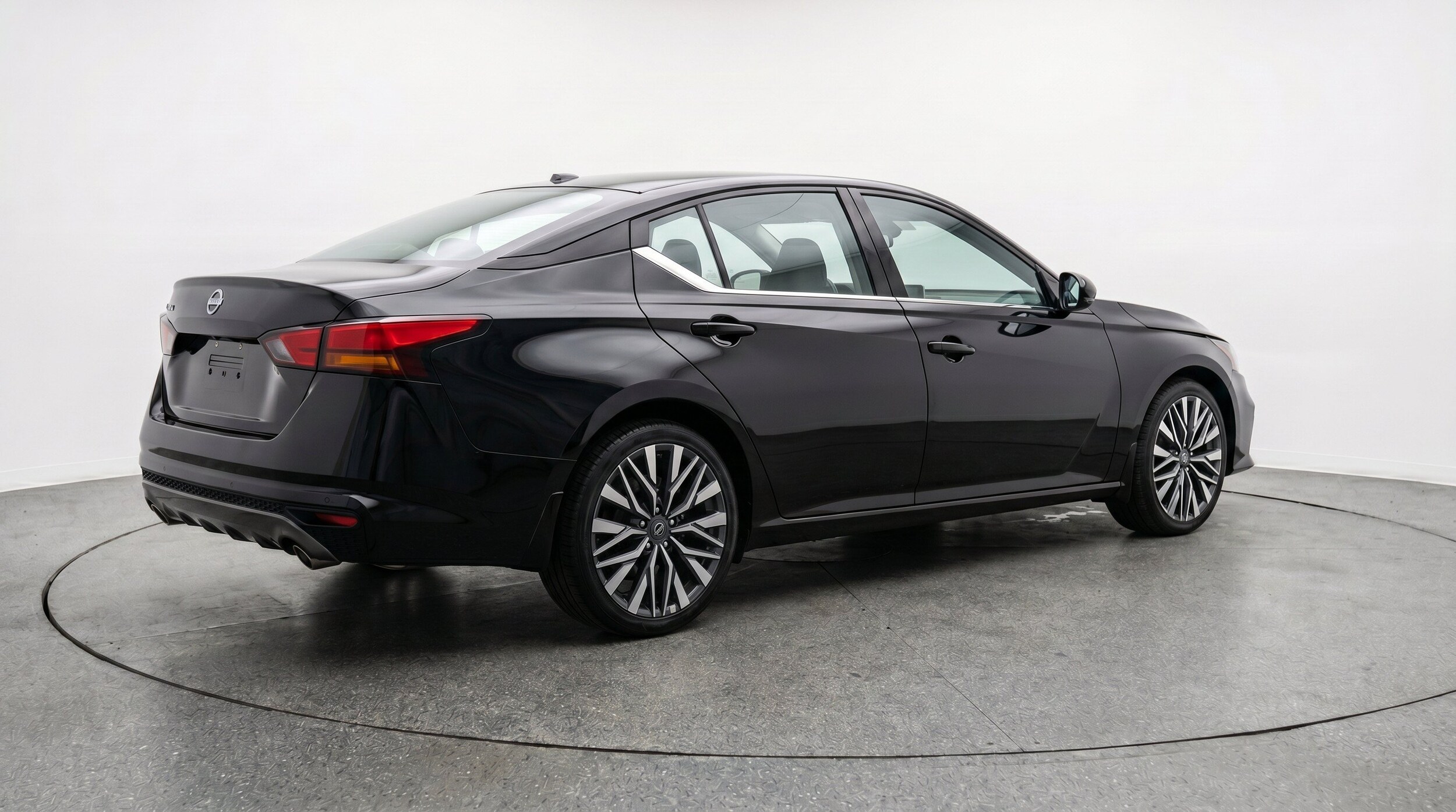 Thumbnail: 2026 Nissan Altima - 9