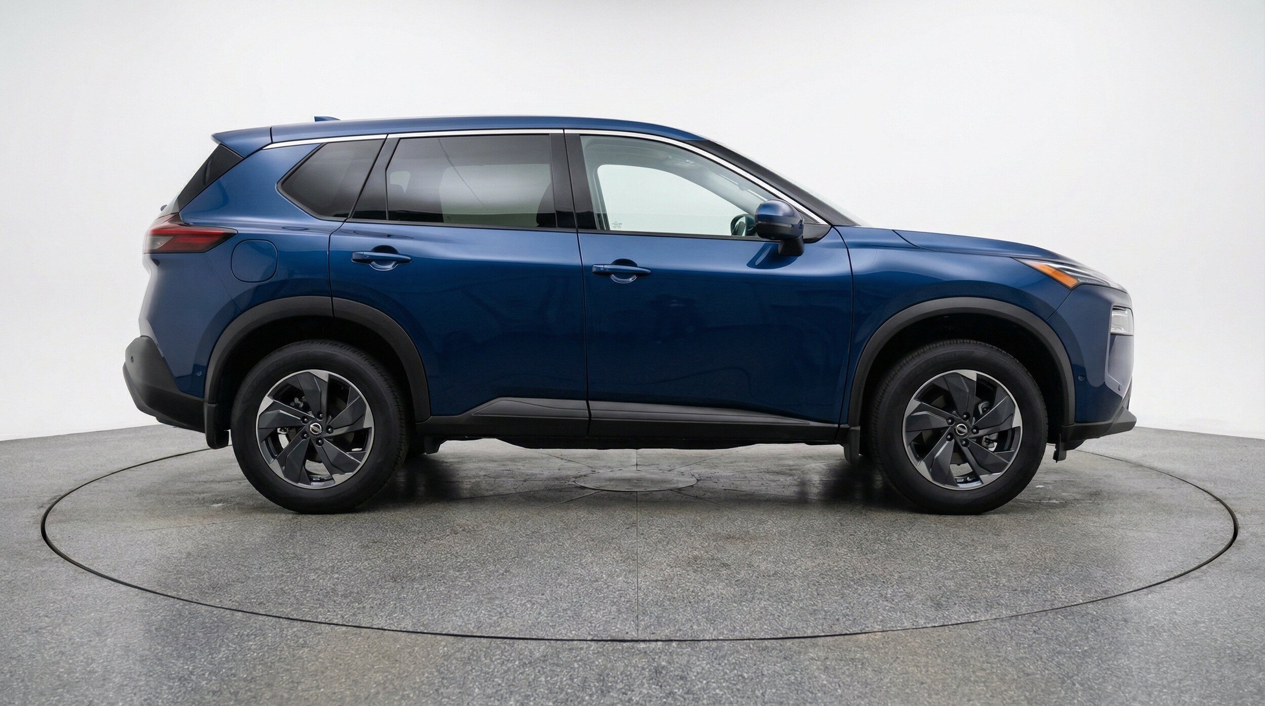 Thumbnail: 2025 Nissan Rogue - 10