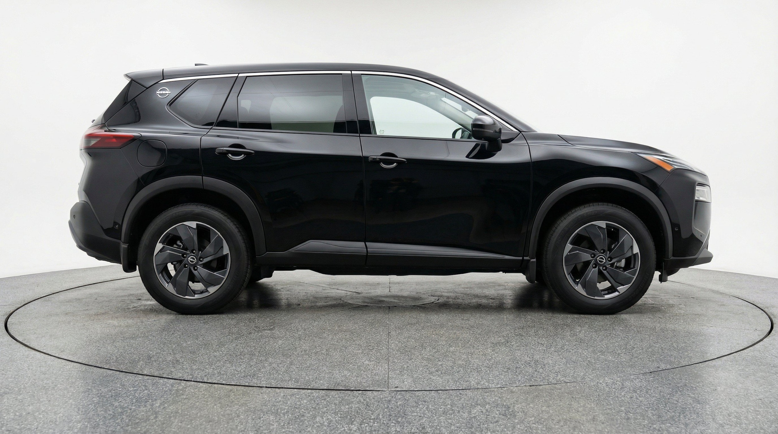 Thumbnail: 2025 Nissan Rogue - 10