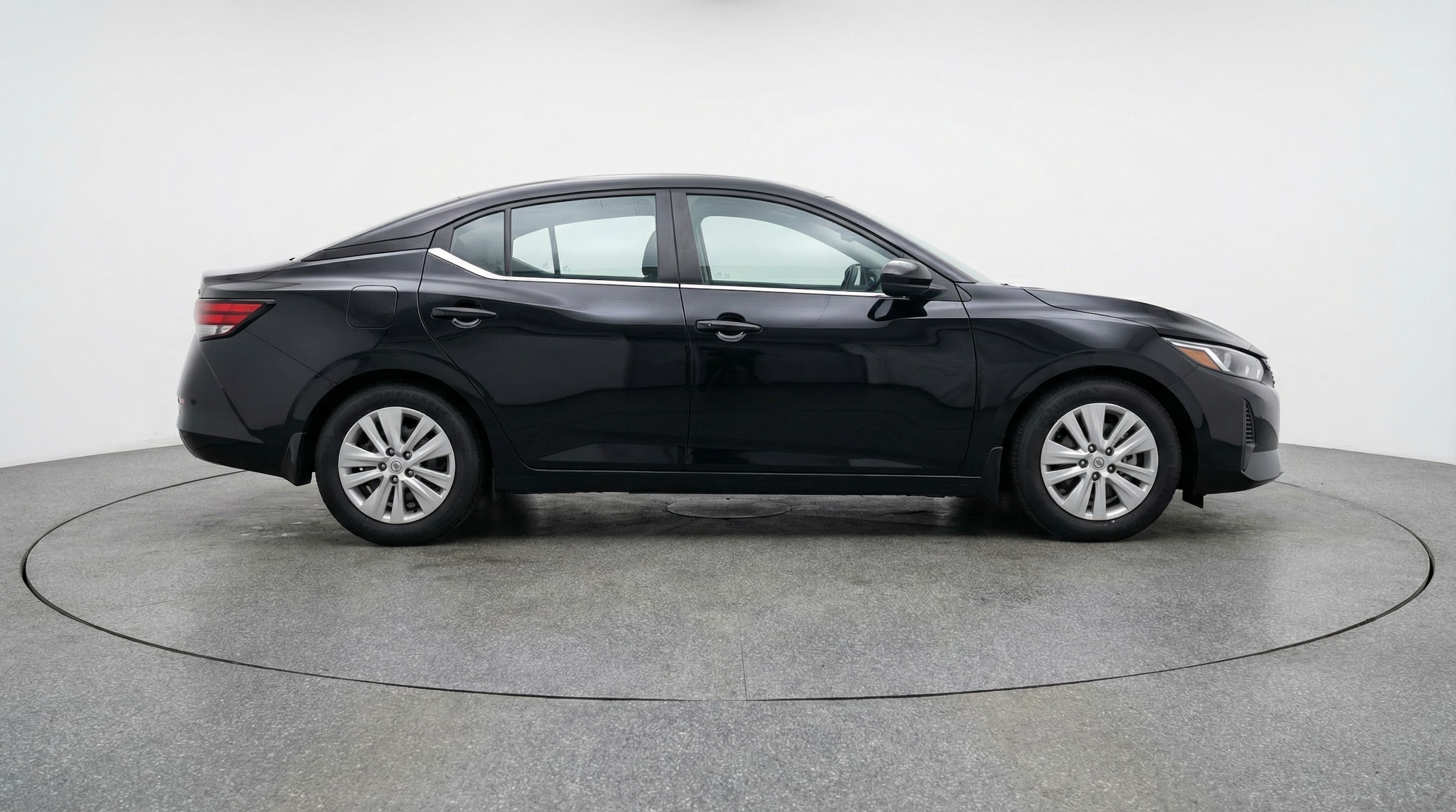 Thumbnail: 2025 Nissan Sentra - 8