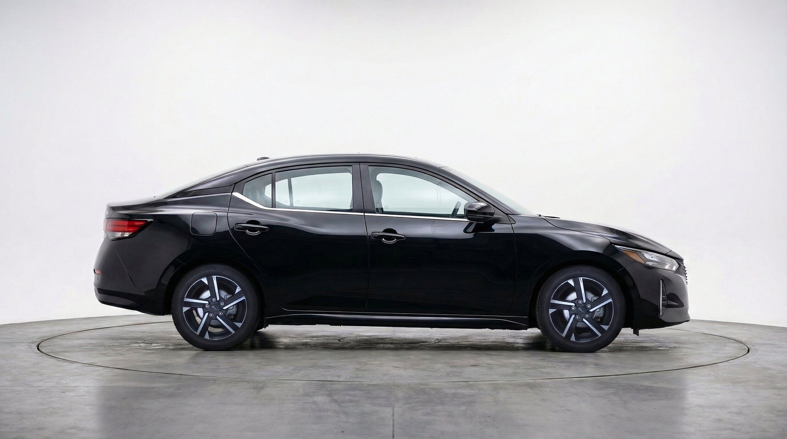 Thumbnail: 2025 Nissan Sentra - 11