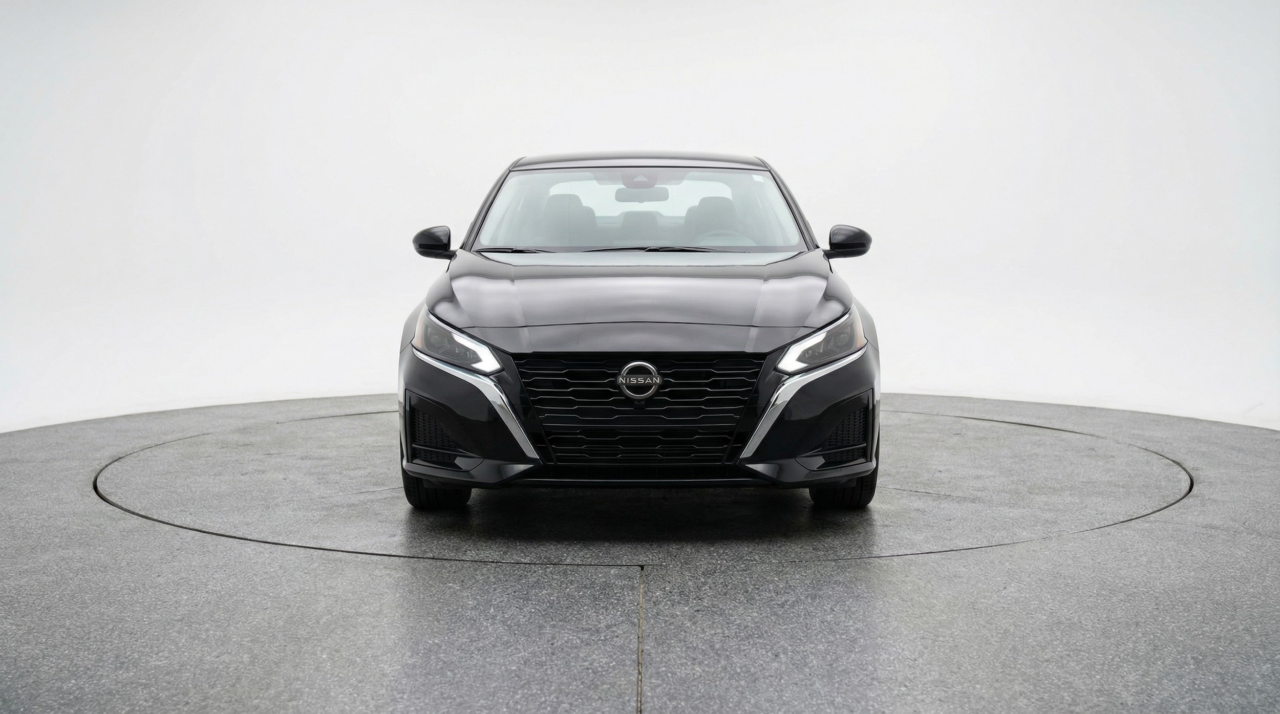 Thumbnail: 2025 Nissan Altima - 2