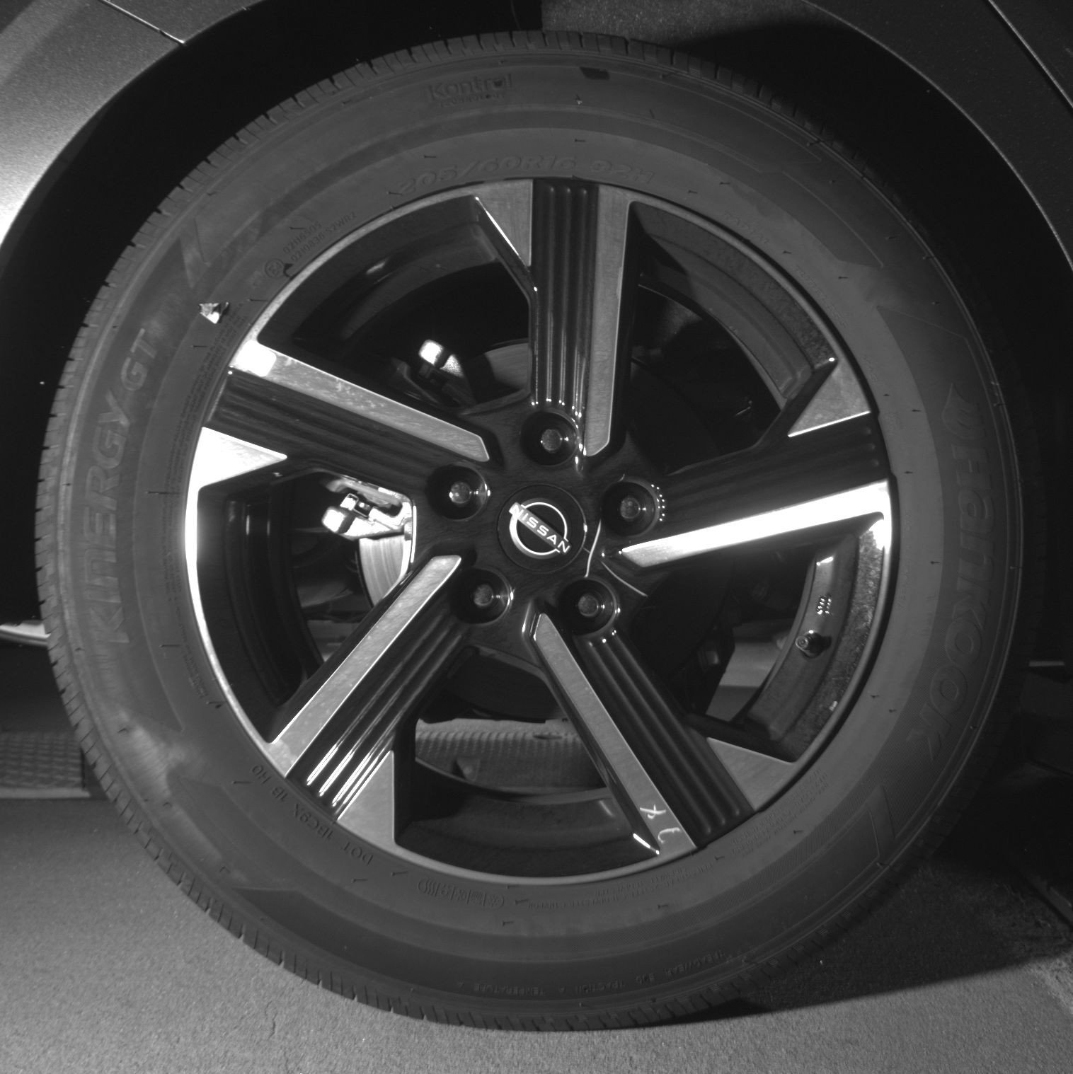 Thumbnail: 2025 Nissan Sentra - 15