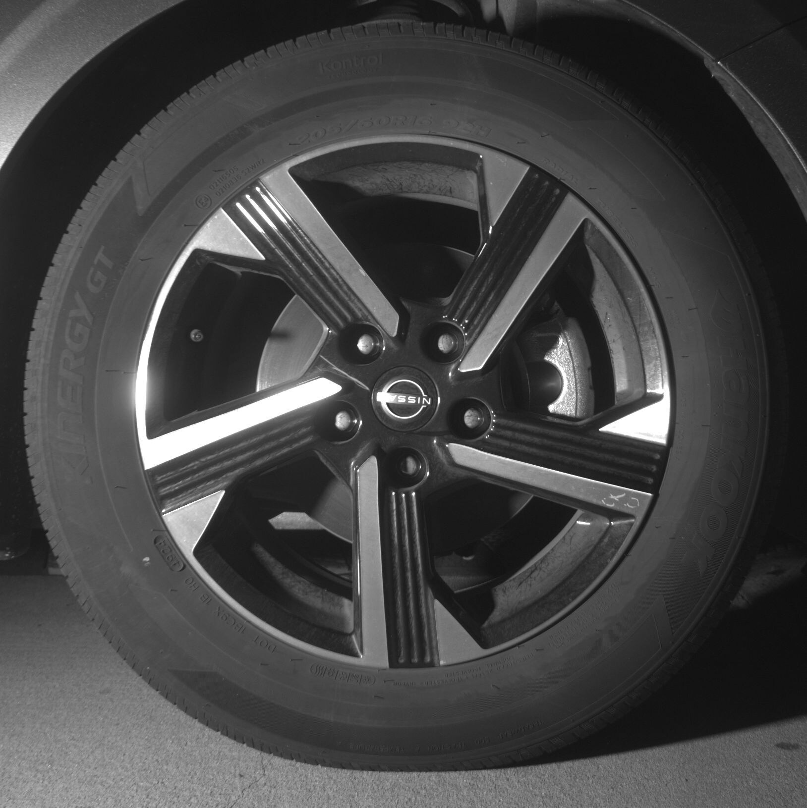 Thumbnail: 2025 Nissan Sentra - 10