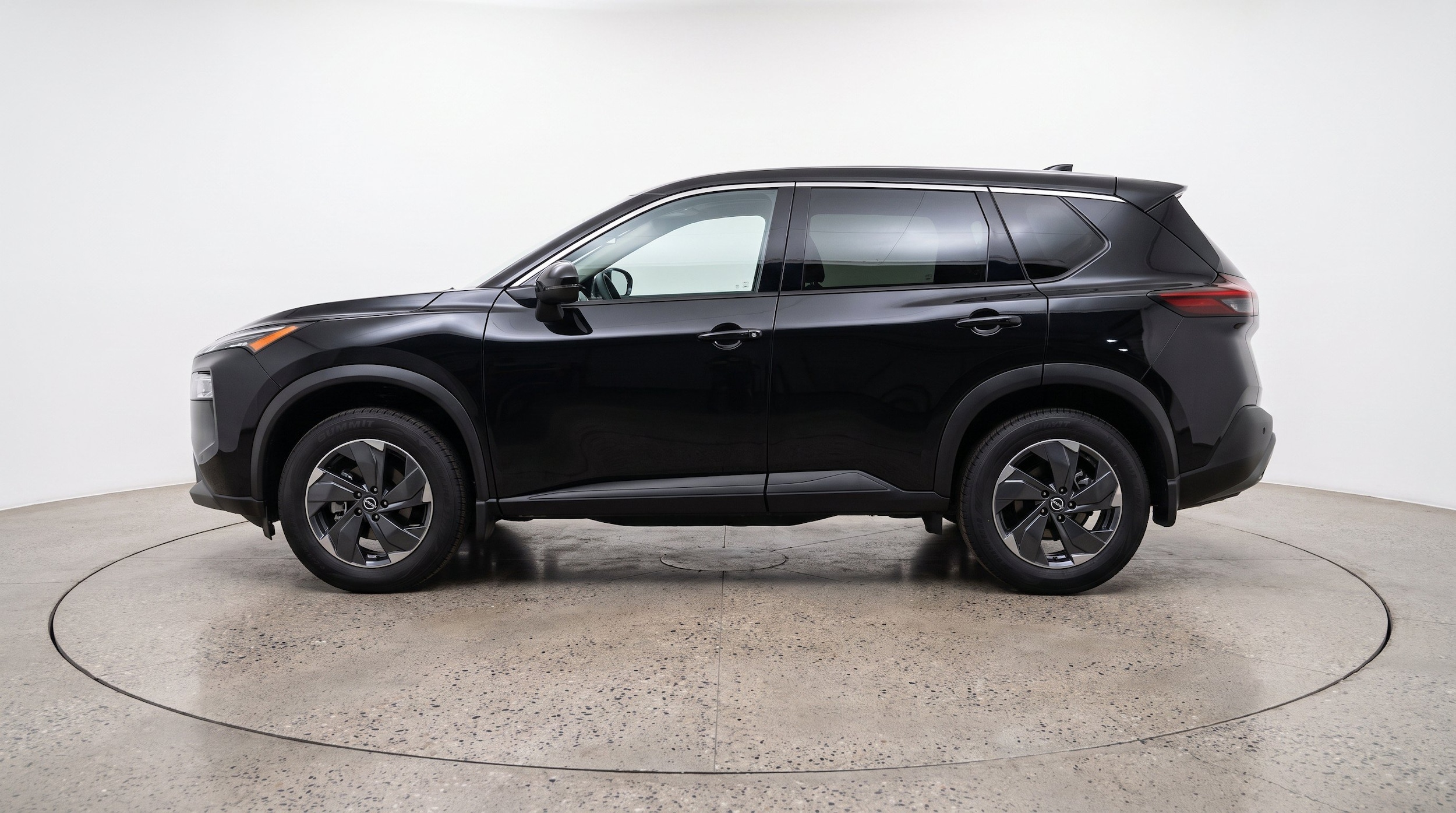 Thumbnail: 2025 Nissan Rogue - 5