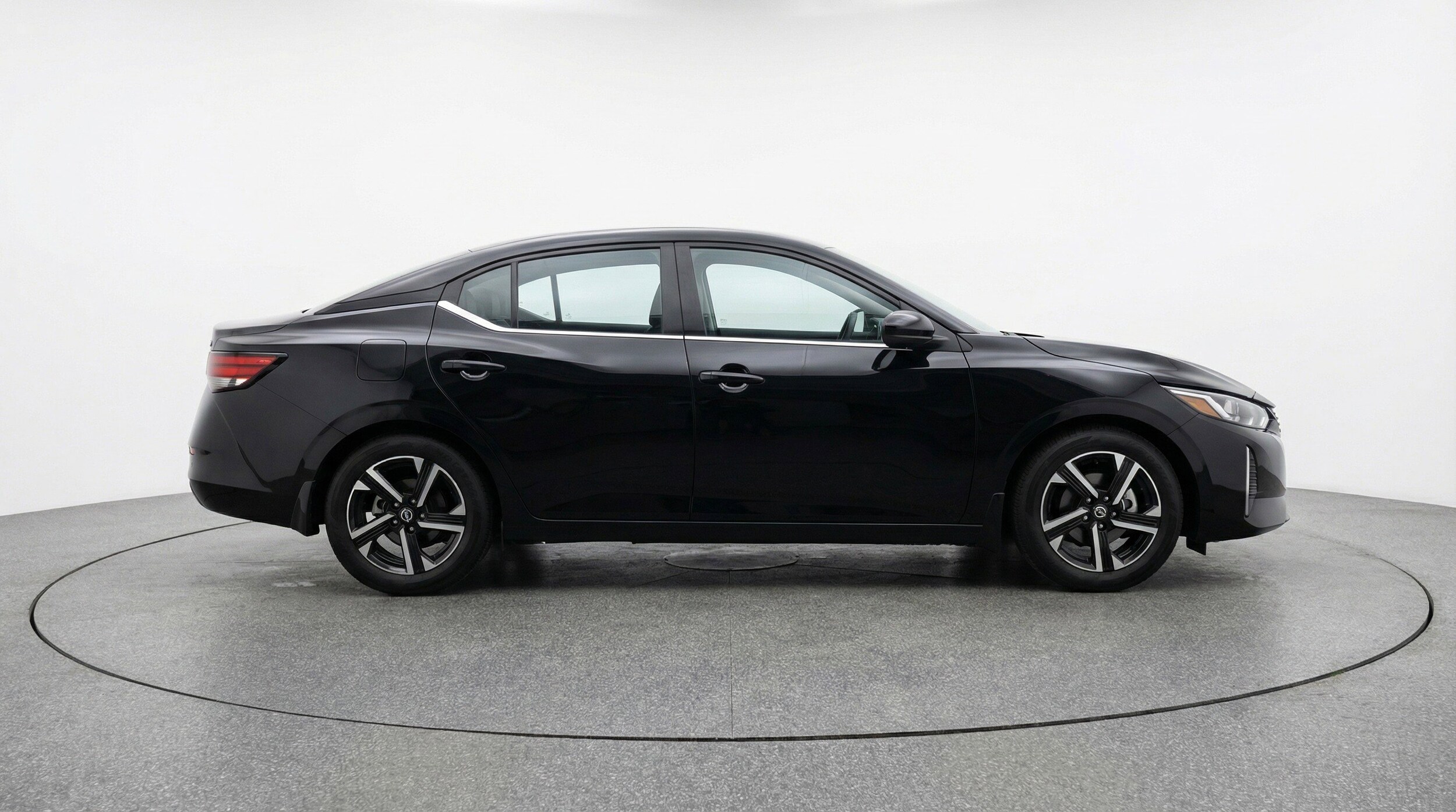 Thumbnail: 2025 Nissan Sentra - 11