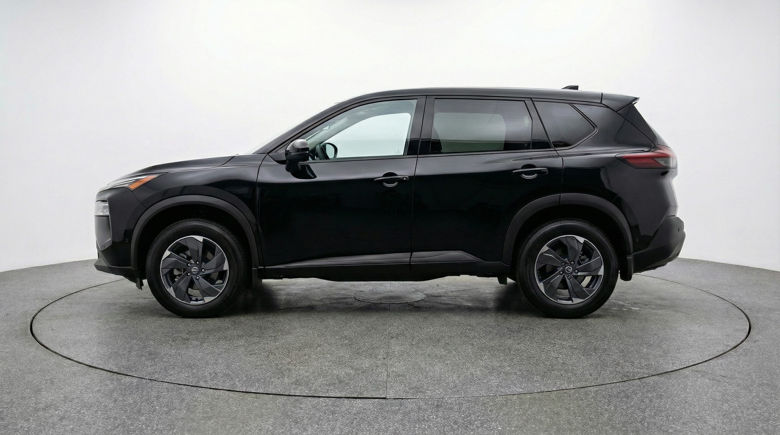 Thumbnail: 2025 Nissan Rogue - 4