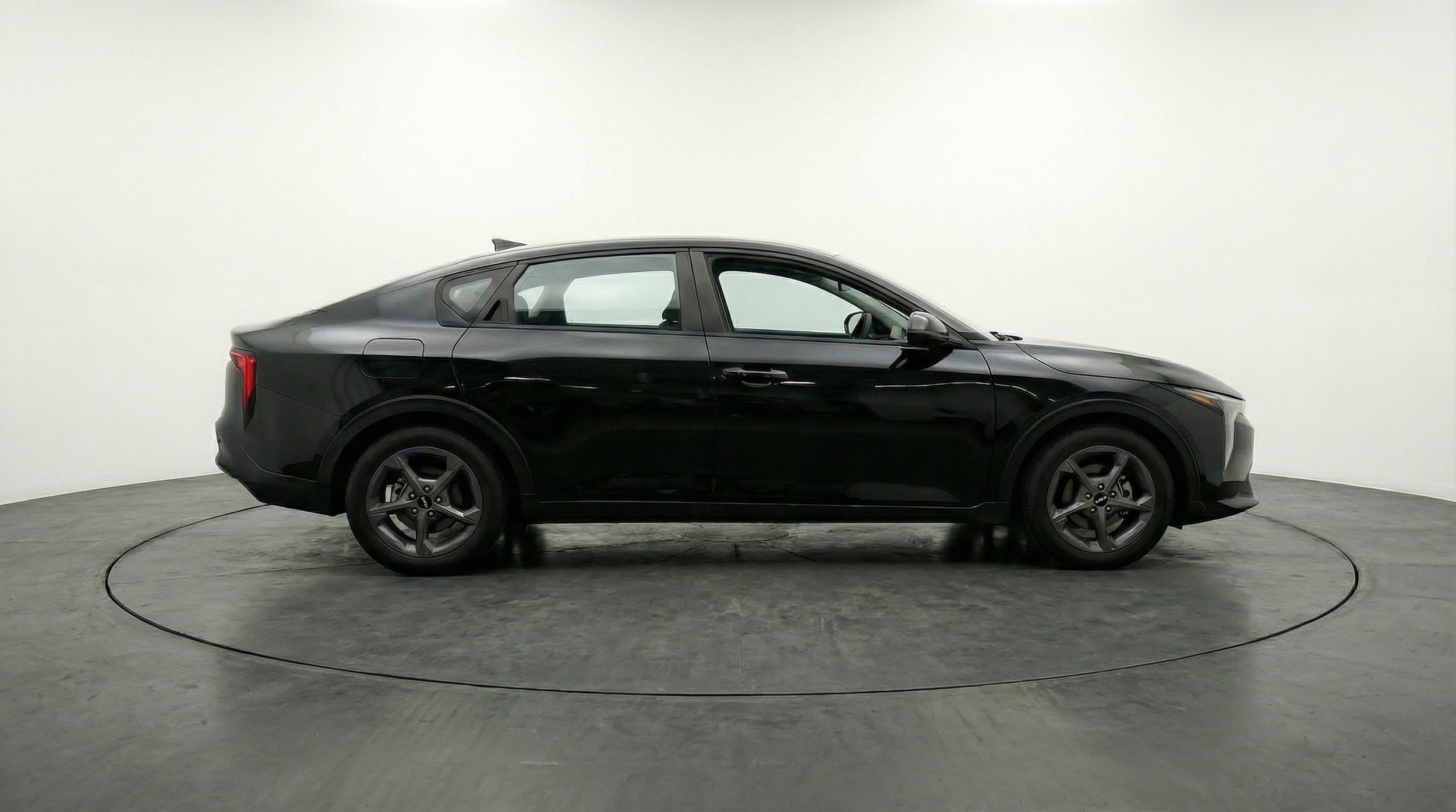 Thumbnail: 2025 Kia K4 - 10