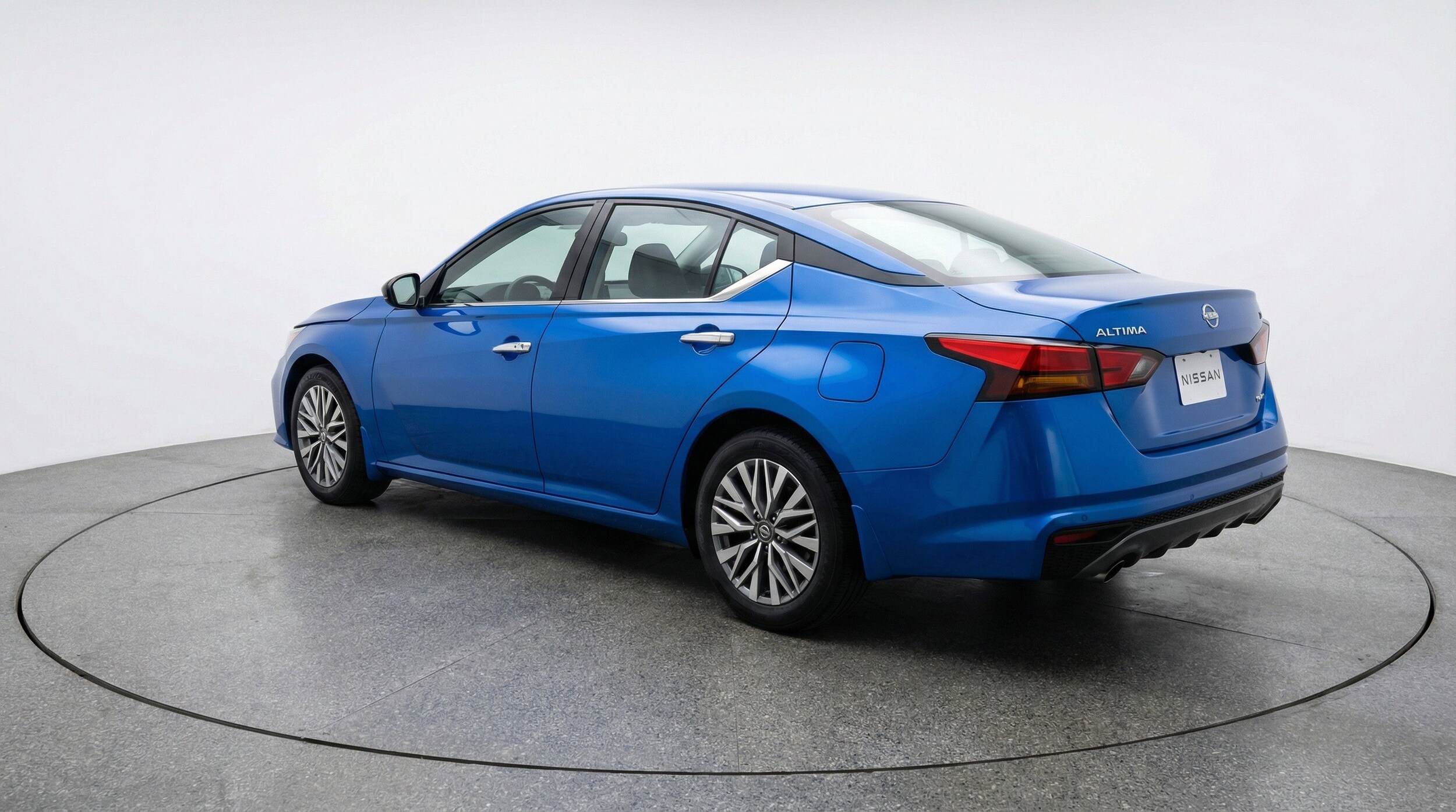 Thumbnail: 2025 Nissan Altima - 6