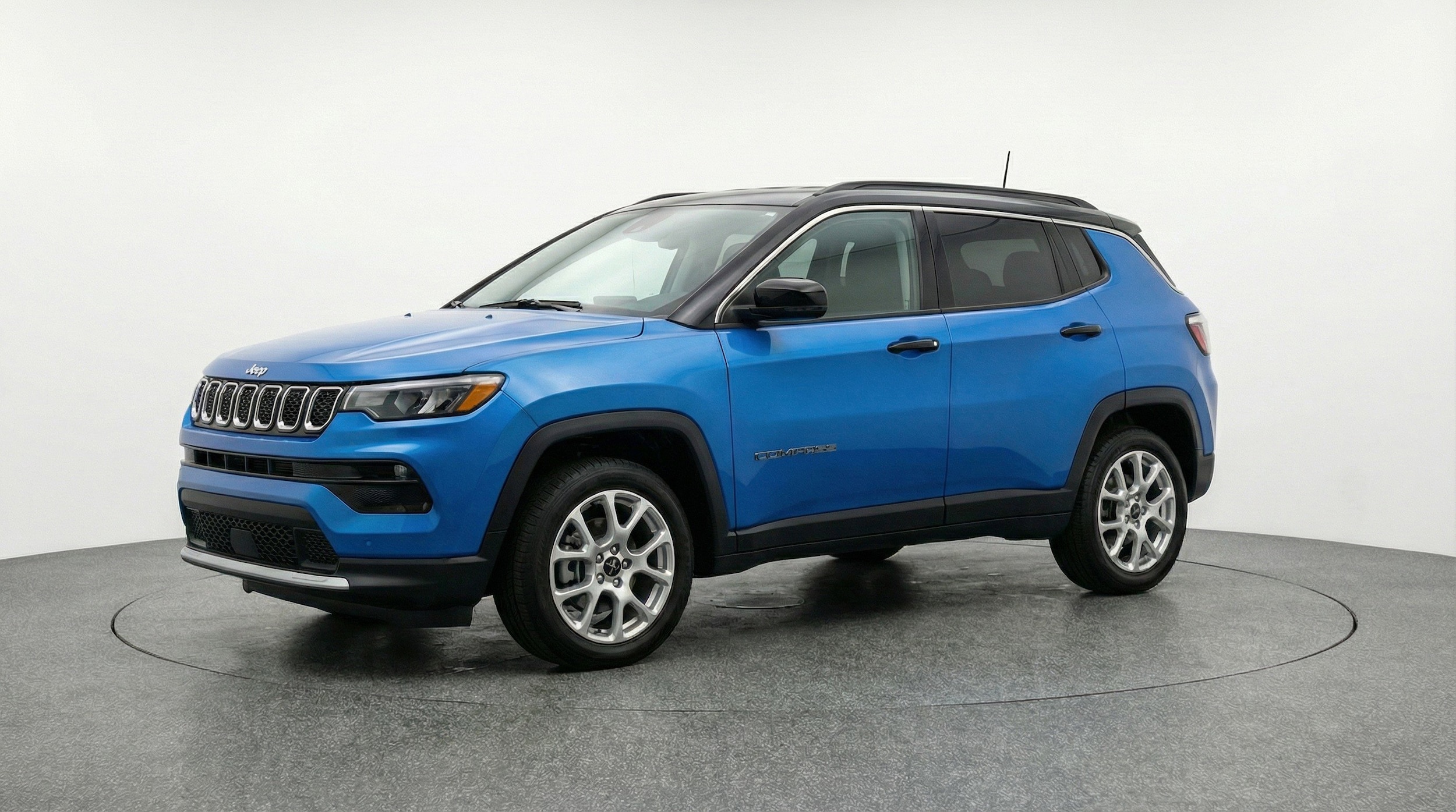 Thumbnail: 2025 Jeep Compass - 3