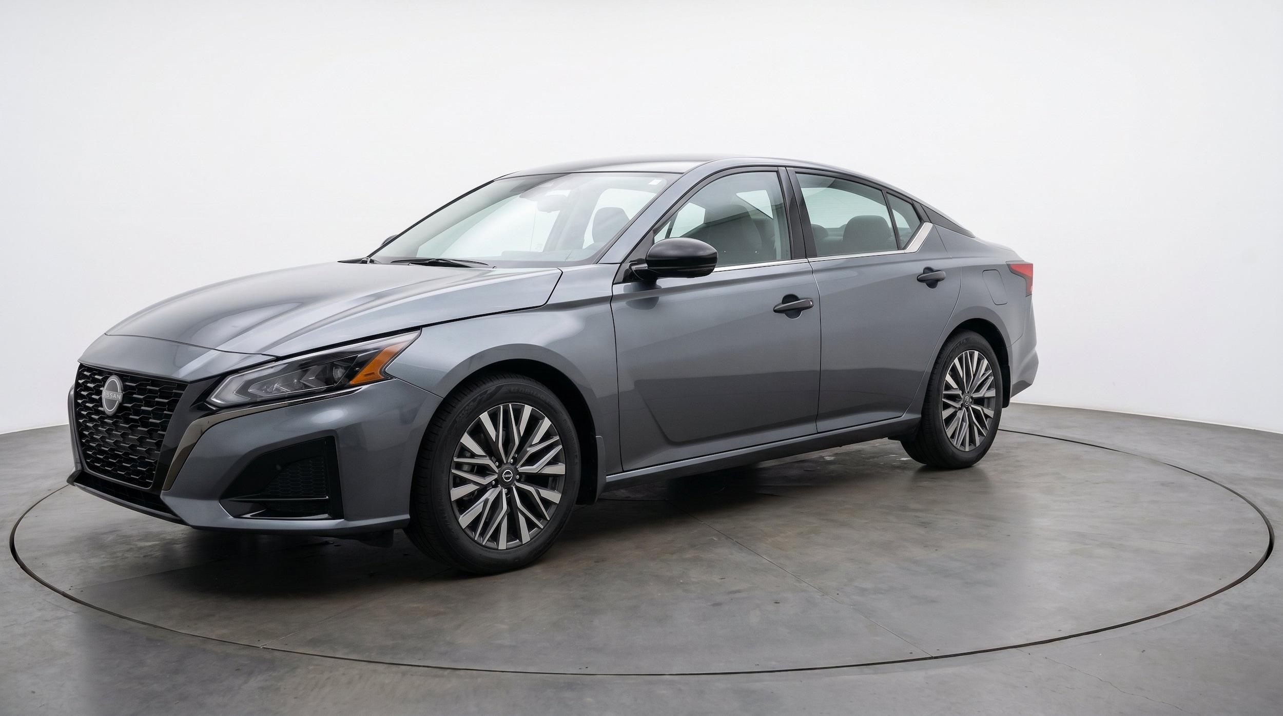 Thumbnail: 2025 Nissan Altima - 3