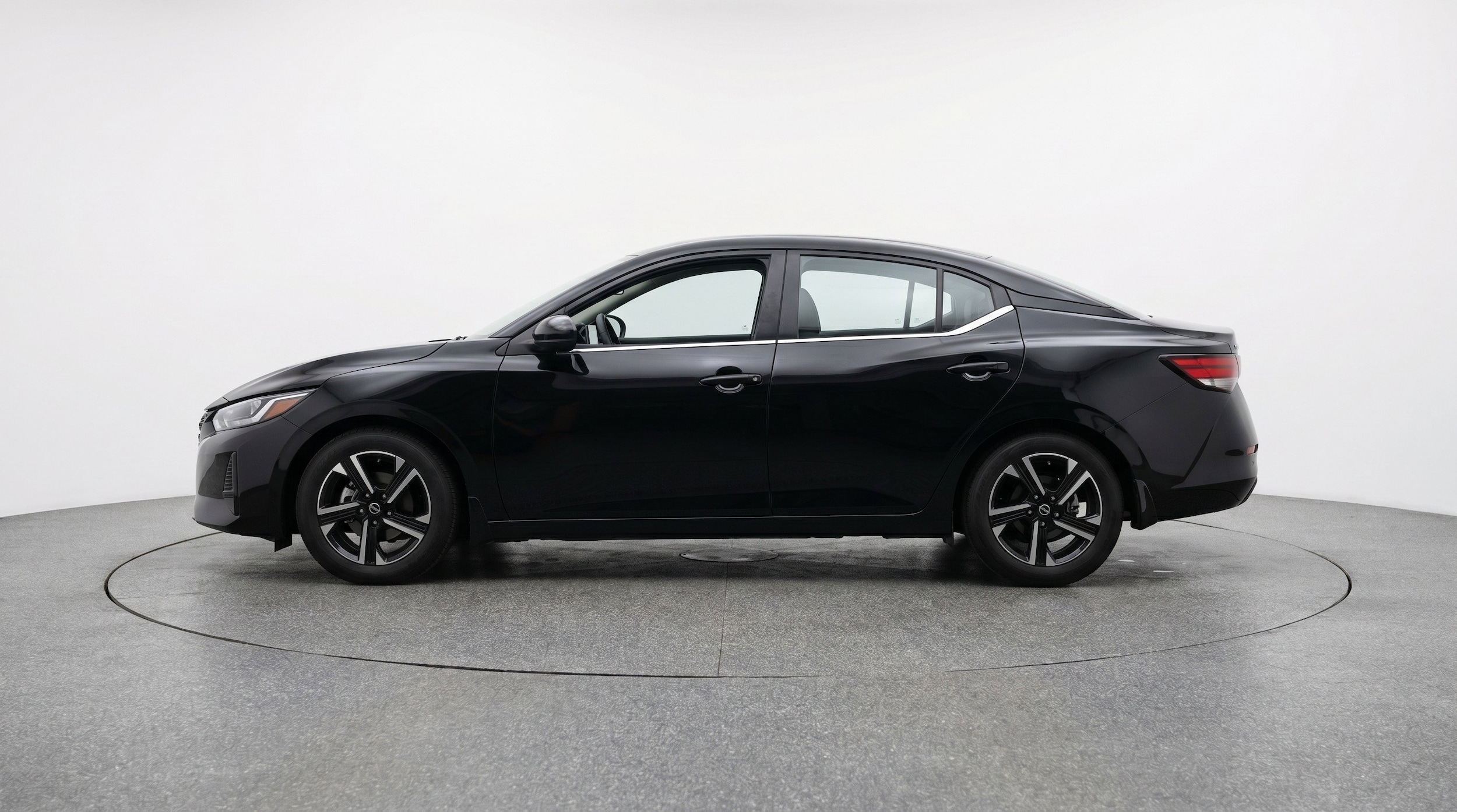 Thumbnail: 2025 Nissan Sentra - 5