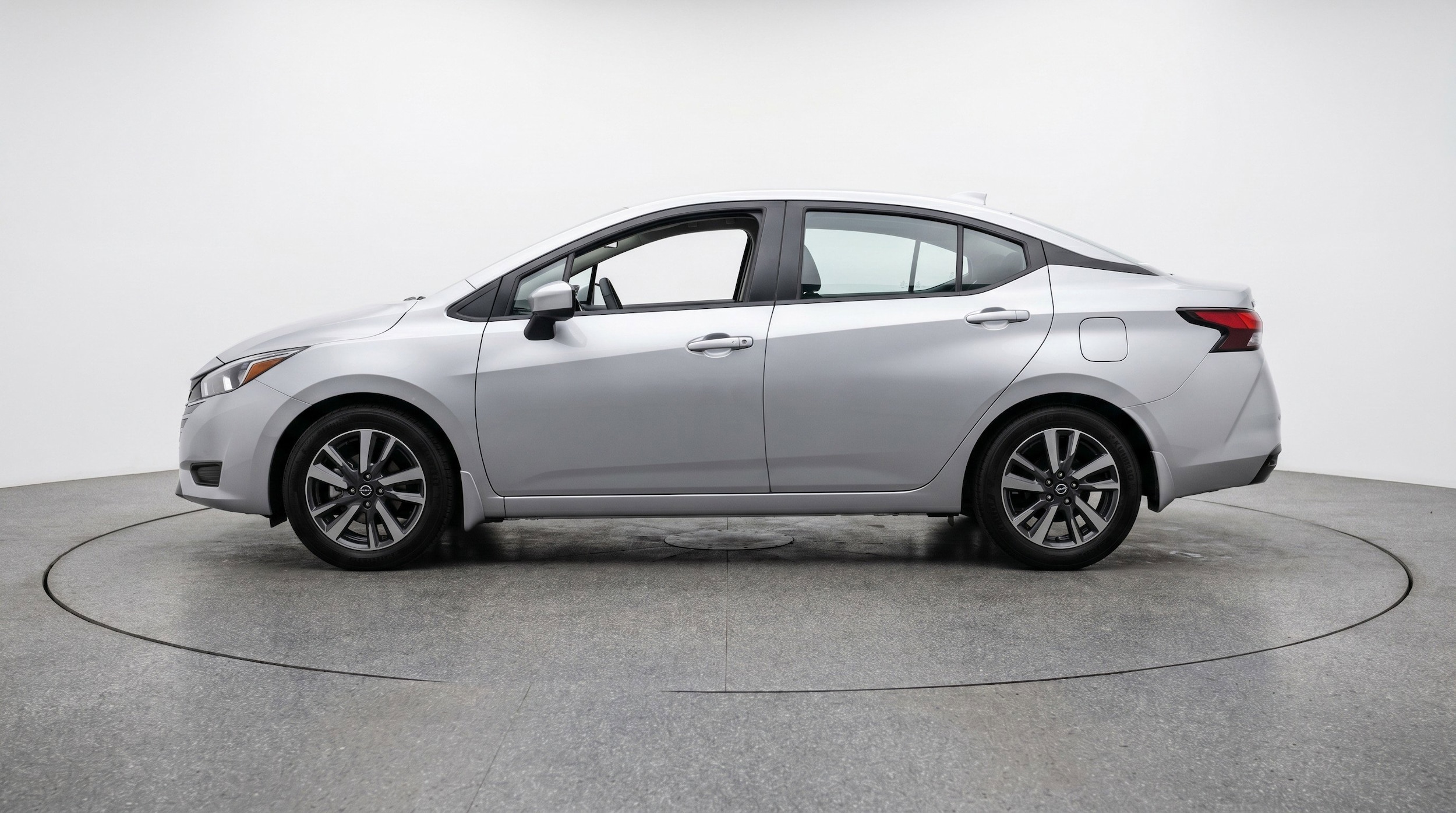Thumbnail: 2025 Nissan Versa - 5