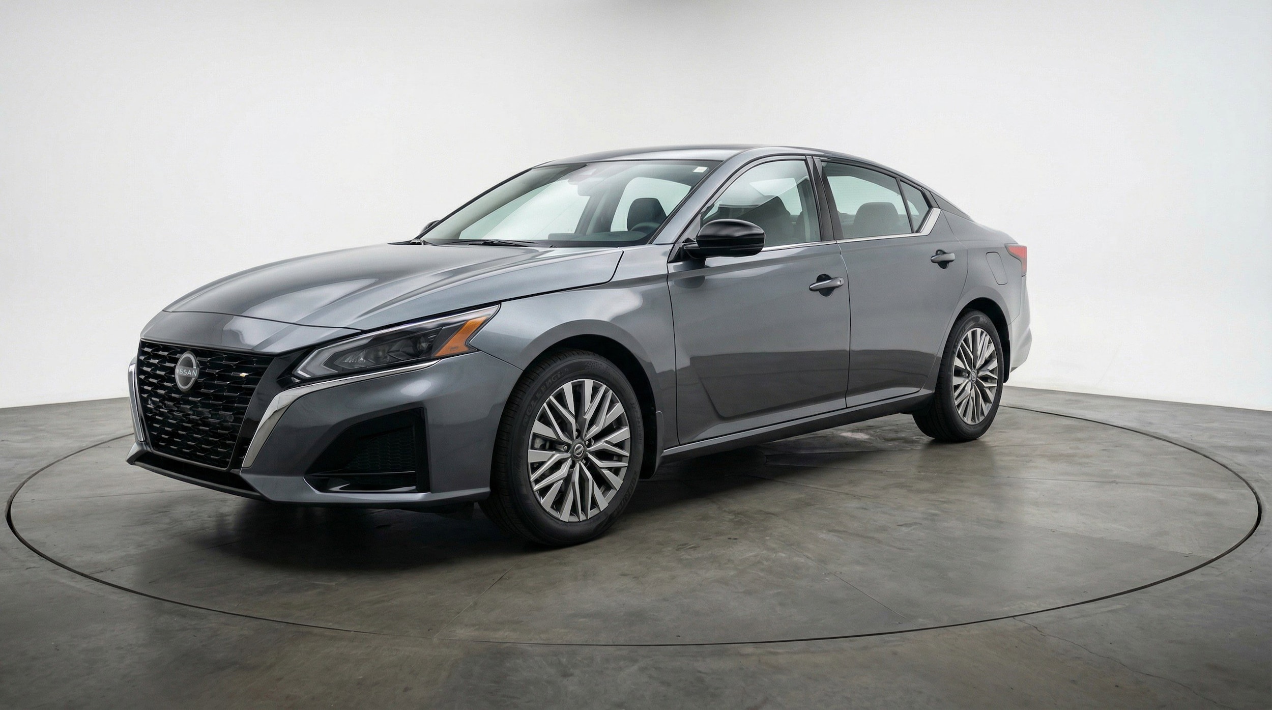 Thumbnail: 2025 Nissan Altima - 3