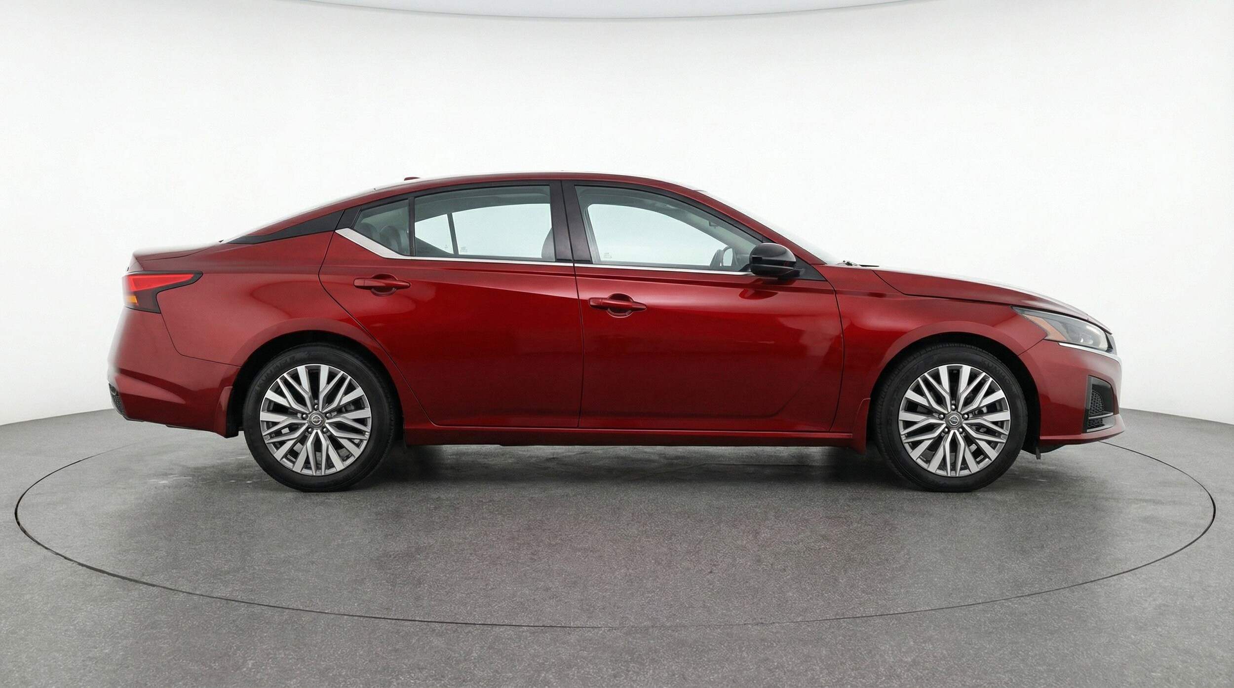 Thumbnail: 2025 Nissan Altima - 11