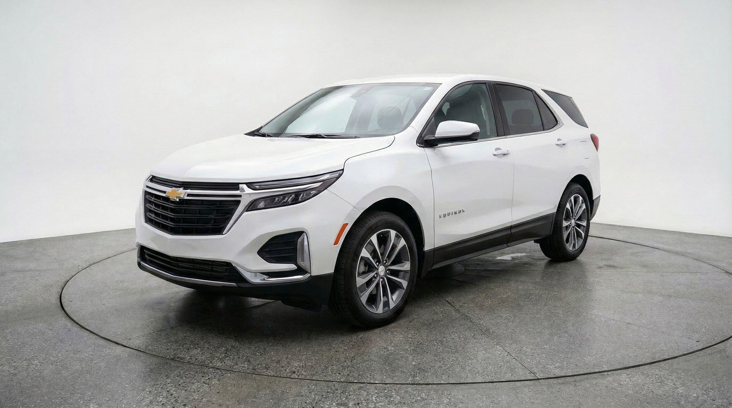 Thumbnail: 2025 Chevrolet Equinox - 3