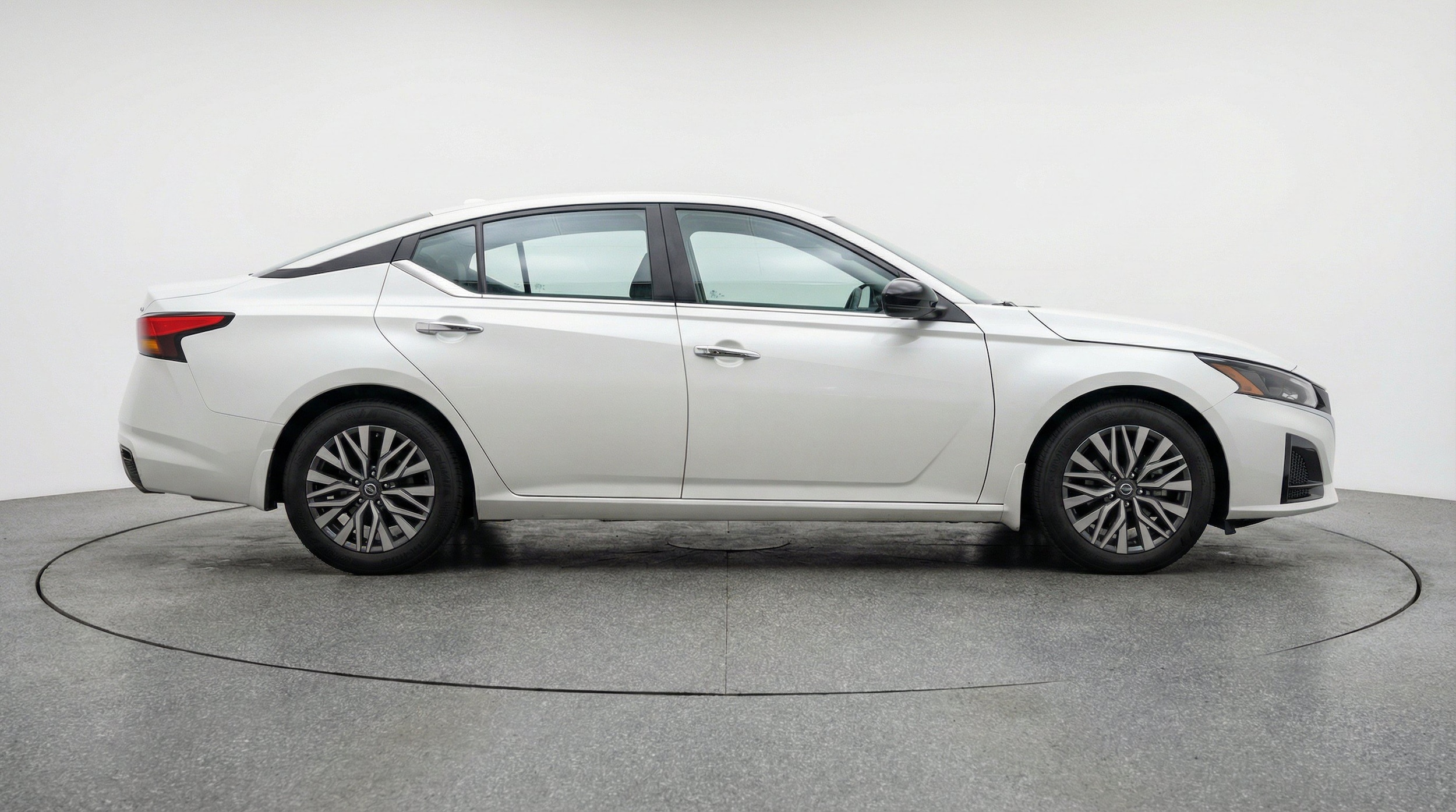Thumbnail: 2025 Nissan Altima - 11