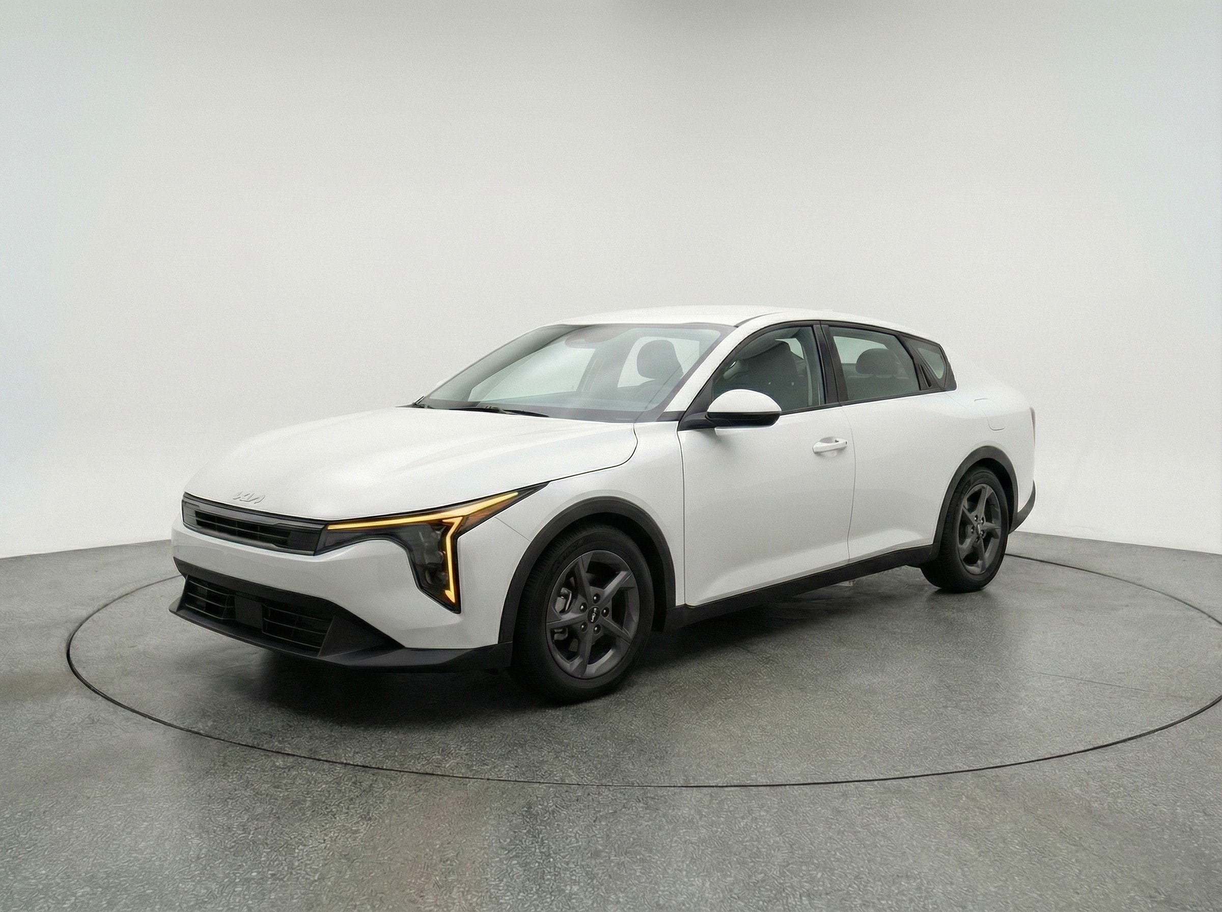 Thumbnail: 2025 Kia K4 - 3