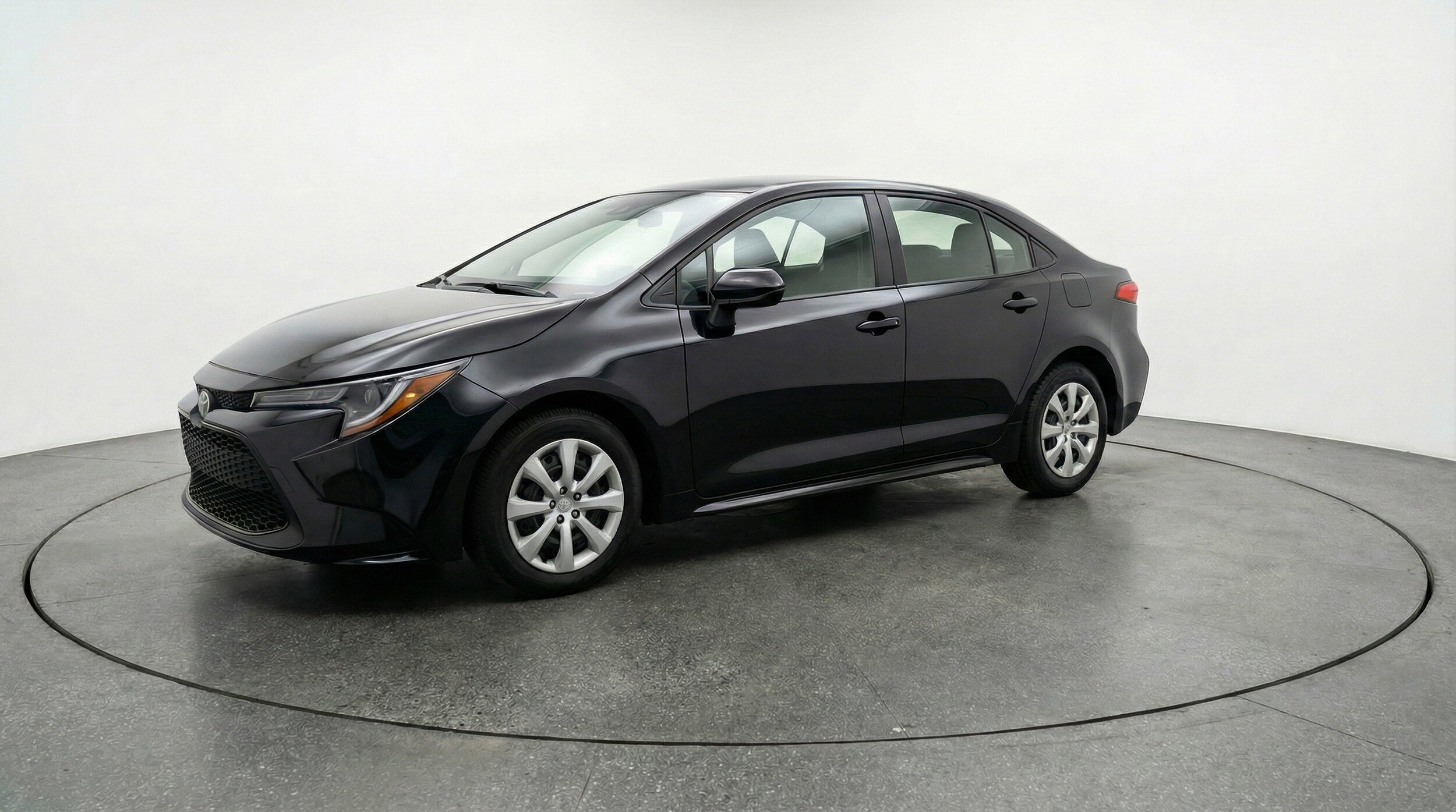 Thumbnail: 2025 Toyota Corolla - 3