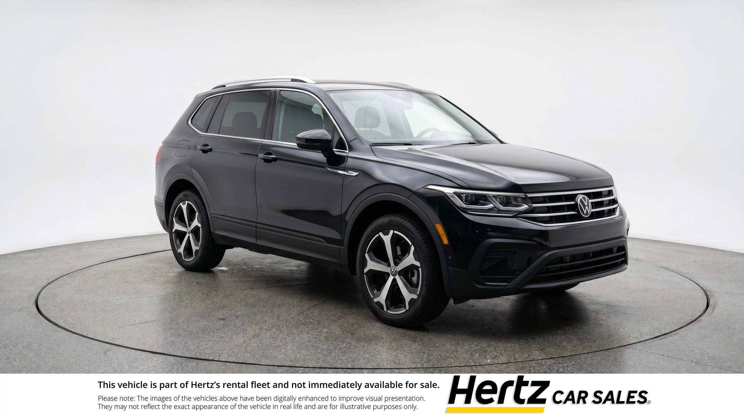 Thumbnail: 2026 Volkswagen Tiguan - 1