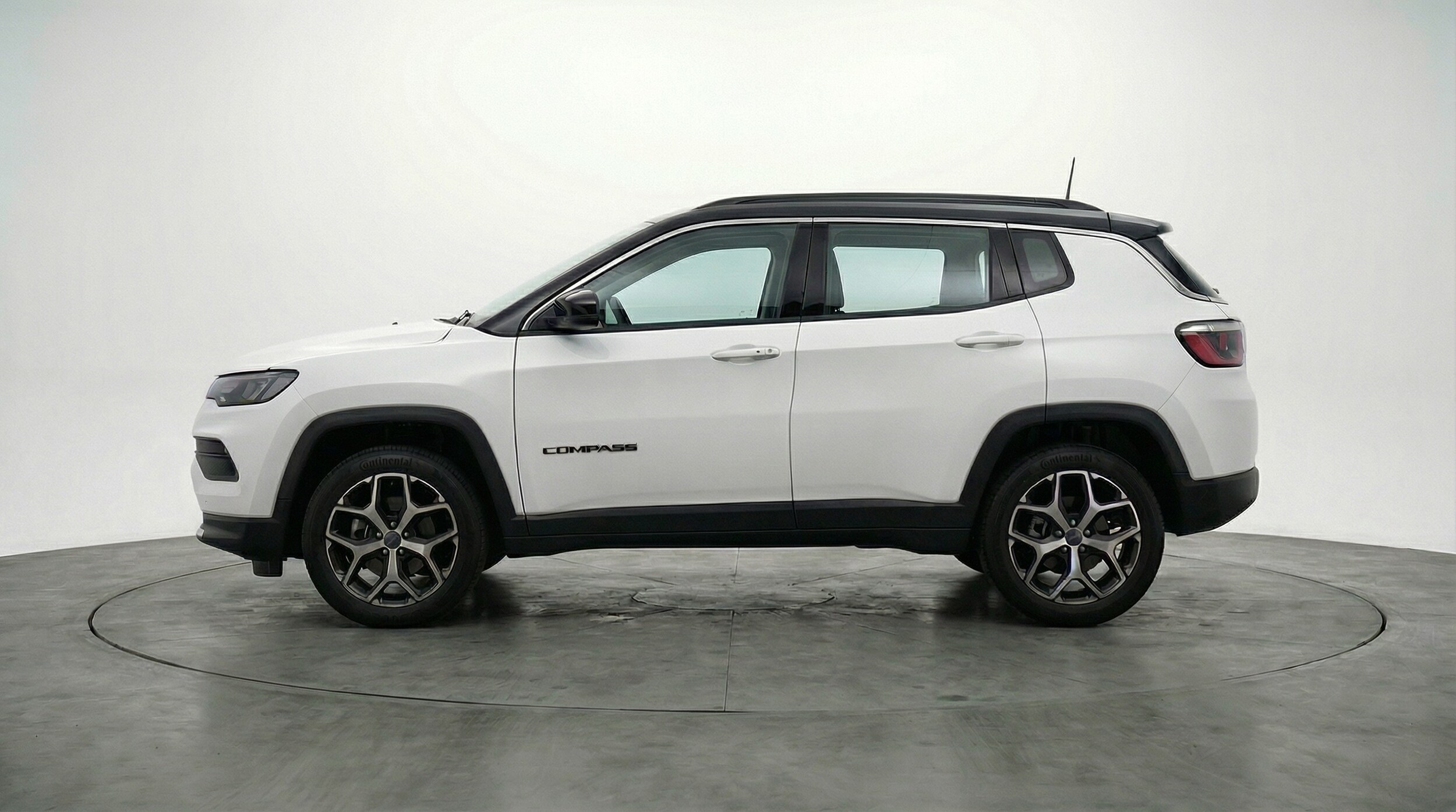 Thumbnail: 2025 Jeep Compass - 4