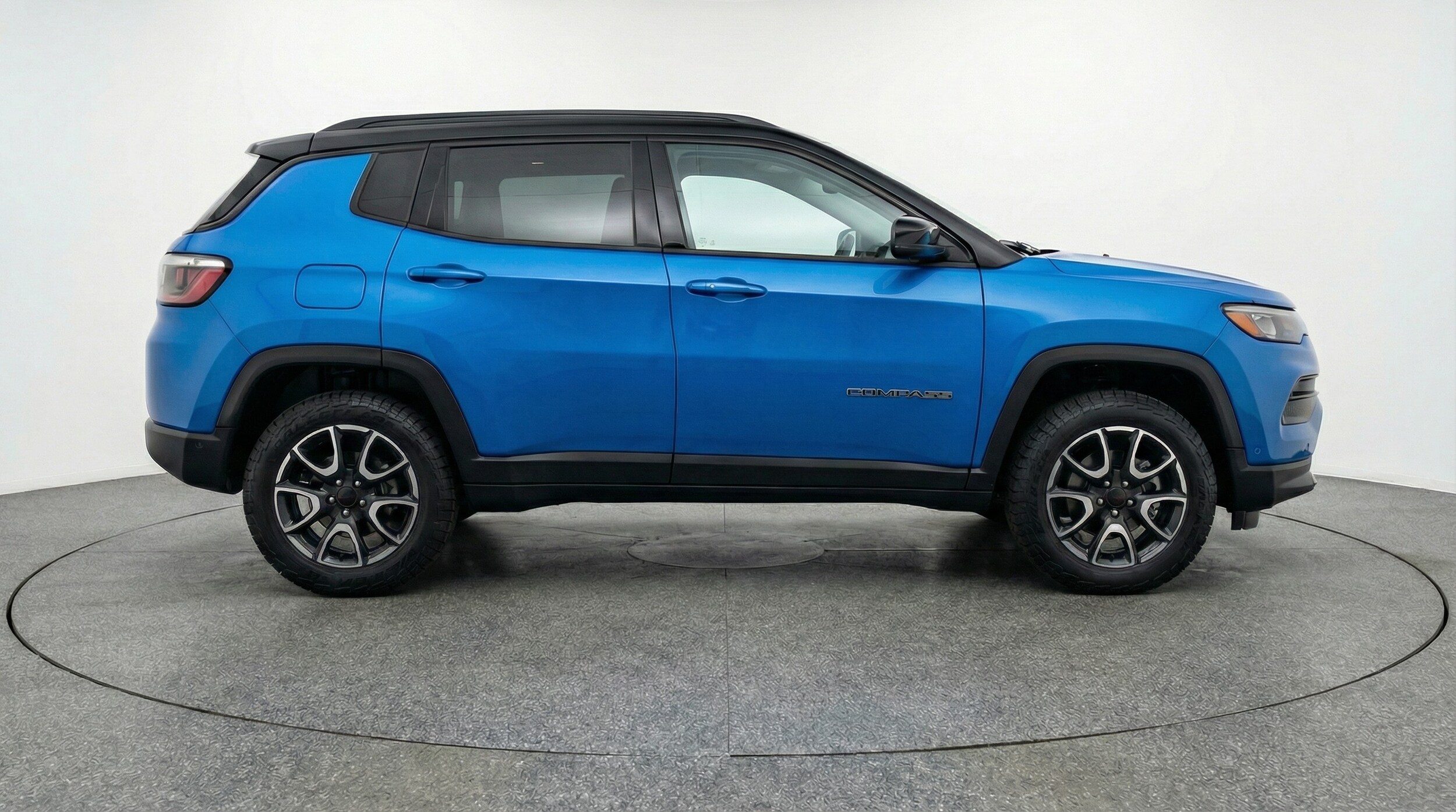 Thumbnail: 2025 Jeep Compass - 8