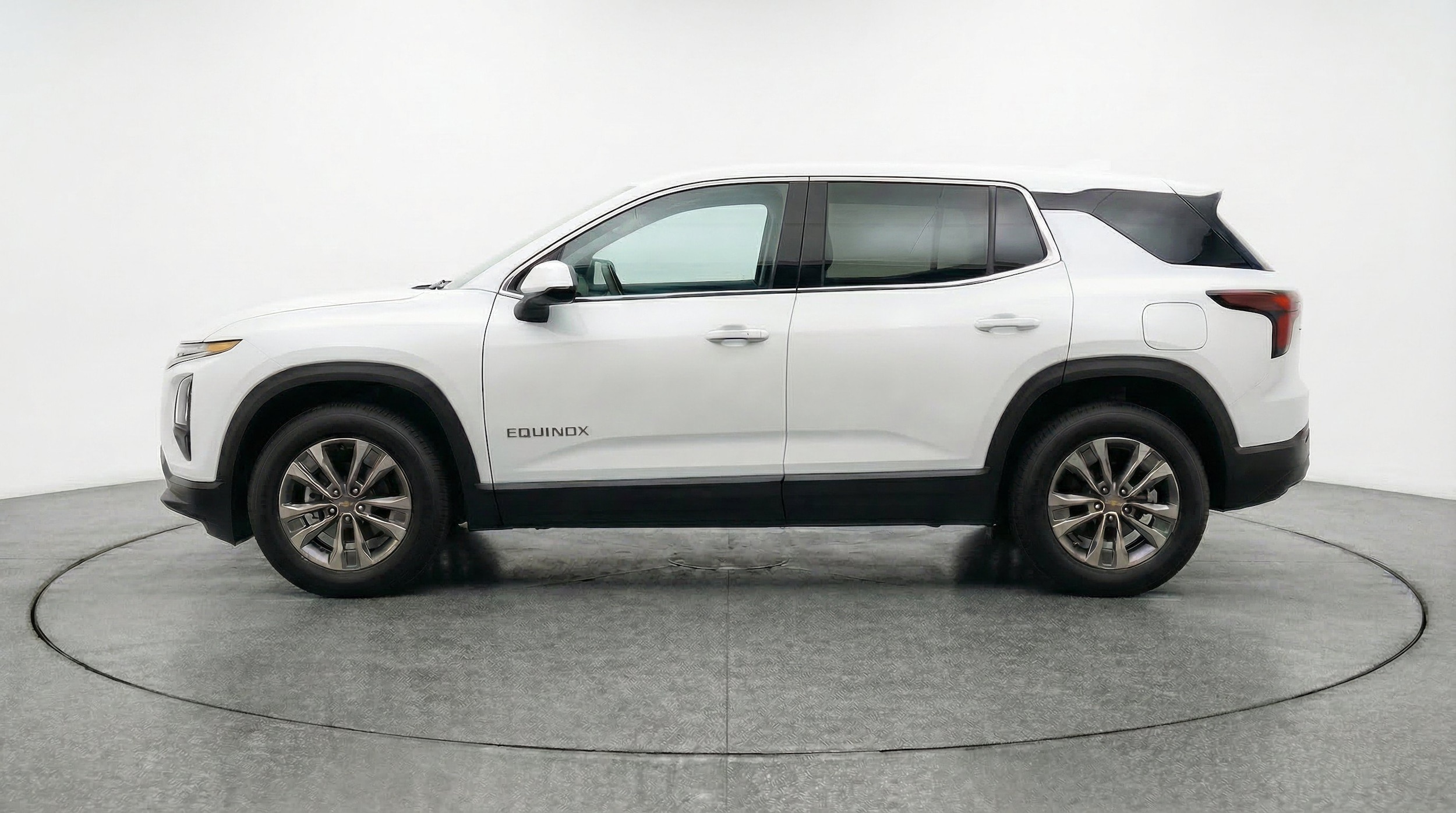 Thumbnail: 2025 Chevrolet Equinox - 5