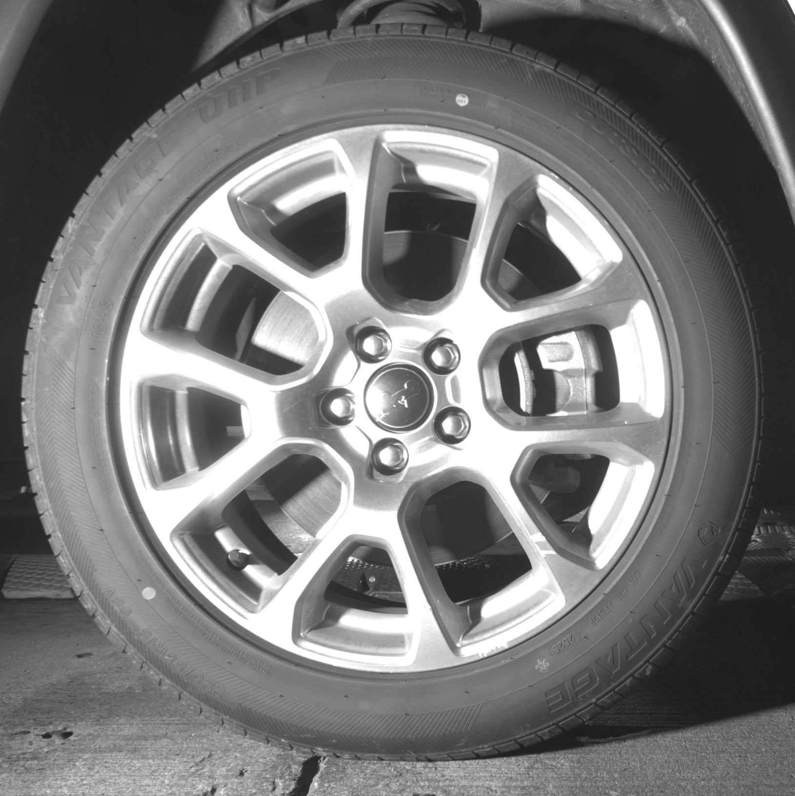 Thumbnail: 2025 Jeep Compass - 13