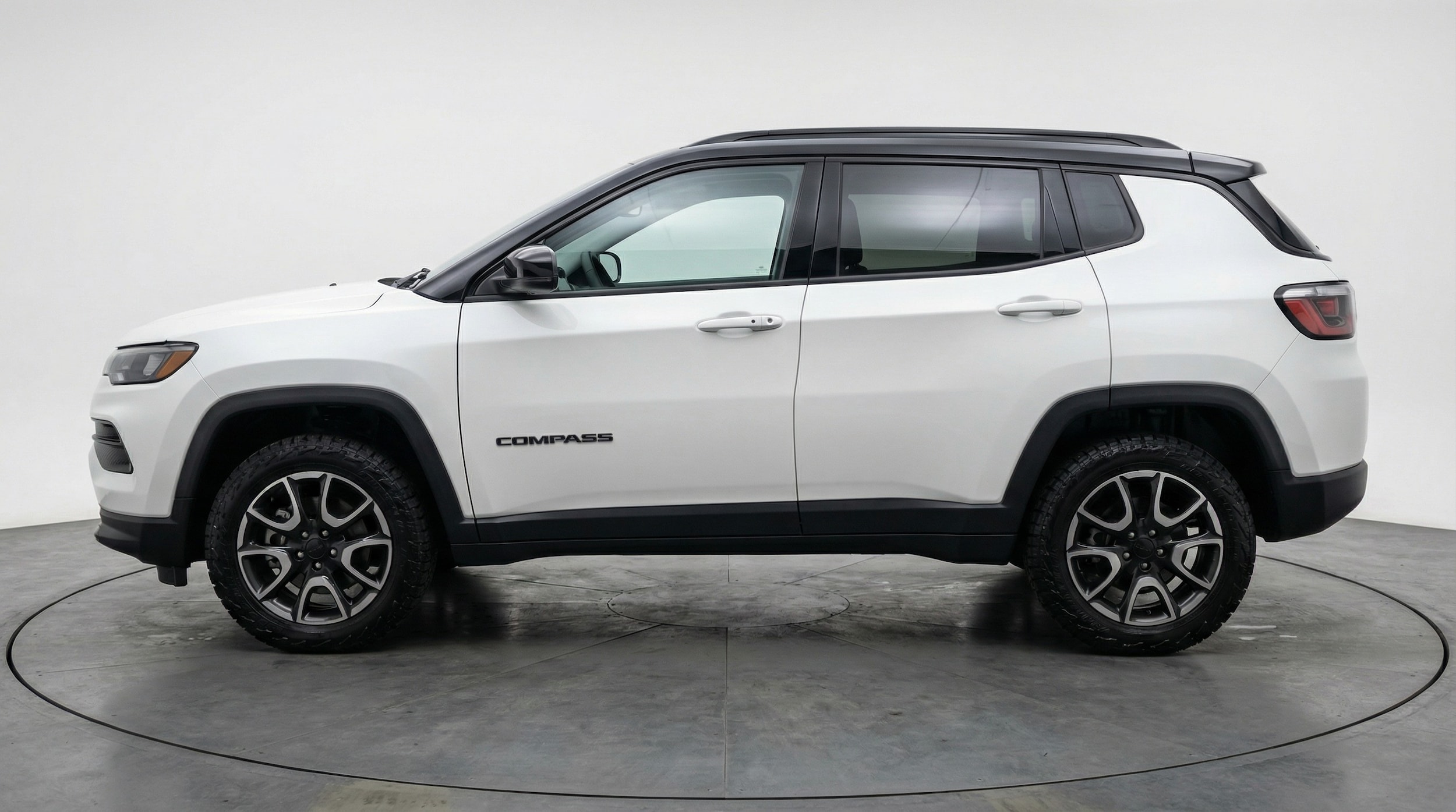 Thumbnail: 2025 Jeep Compass - 4