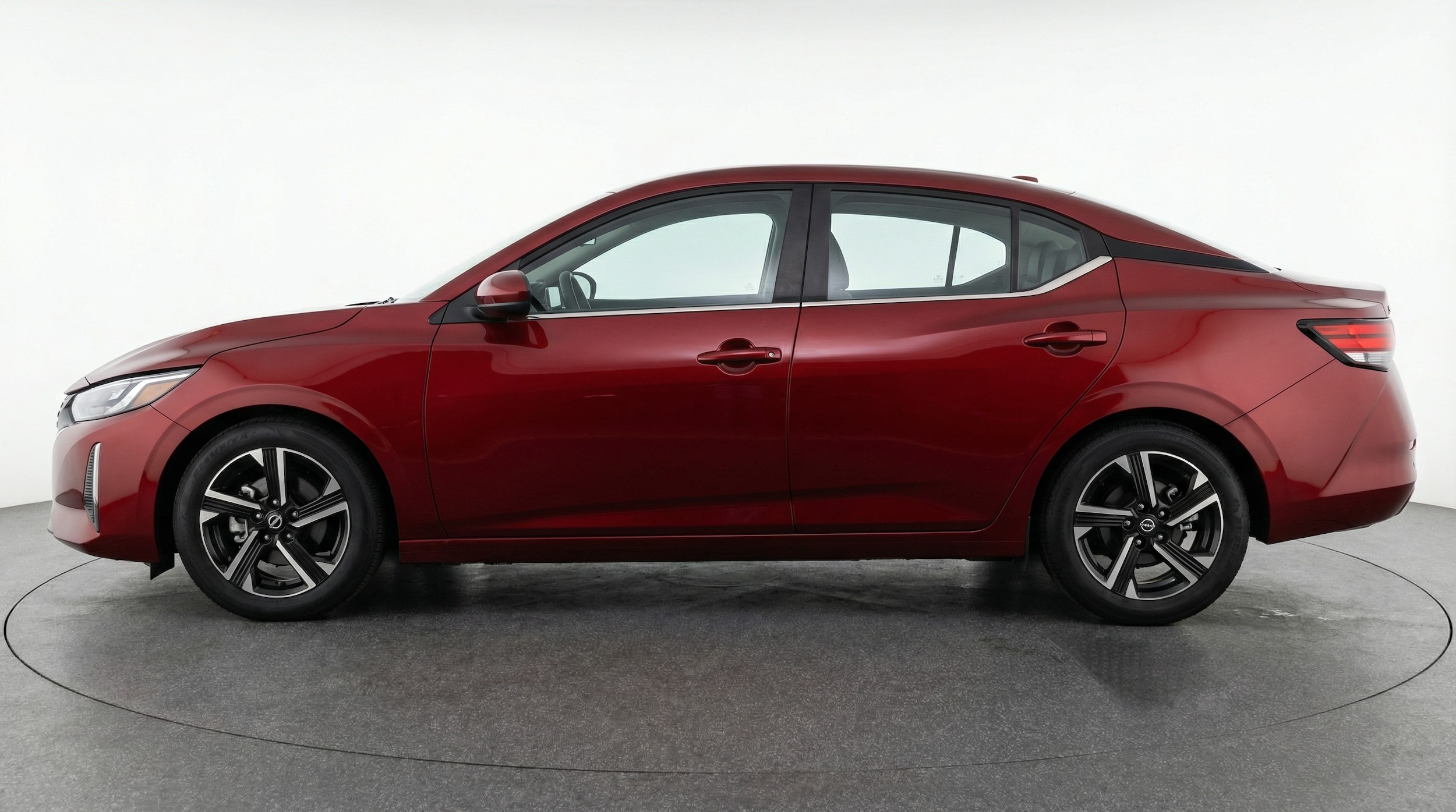 Thumbnail: 2025 Nissan Sentra - 4