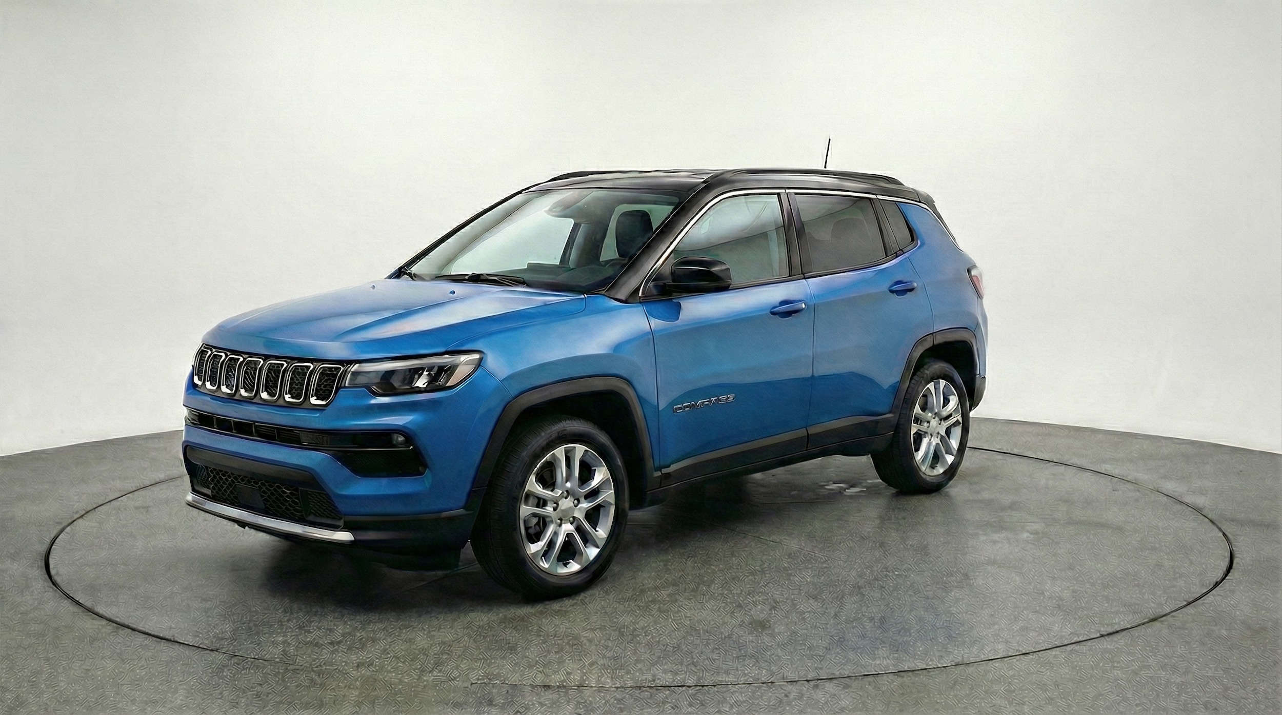 Thumbnail: 2025 Jeep Compass - 3