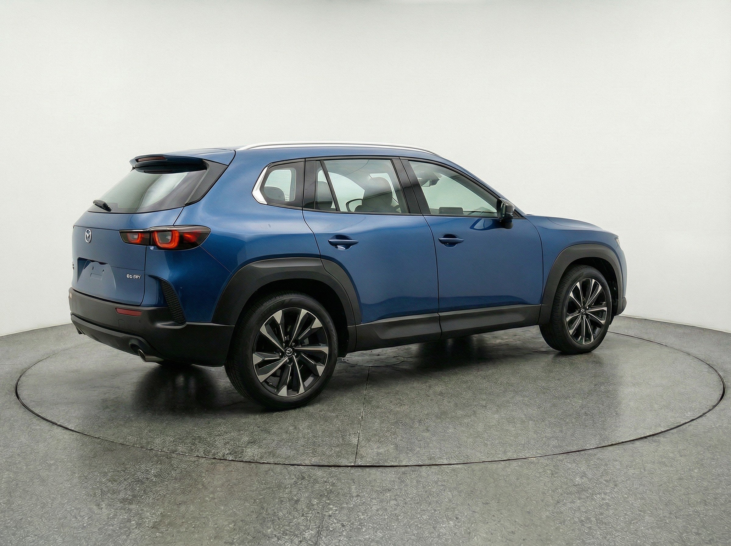 Thumbnail: 2025 Mazda CX-50 - 9