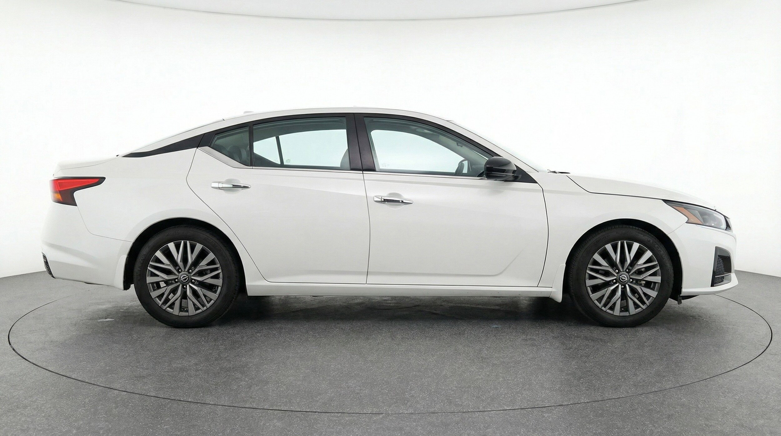 Thumbnail: 2025 Nissan Altima - 11