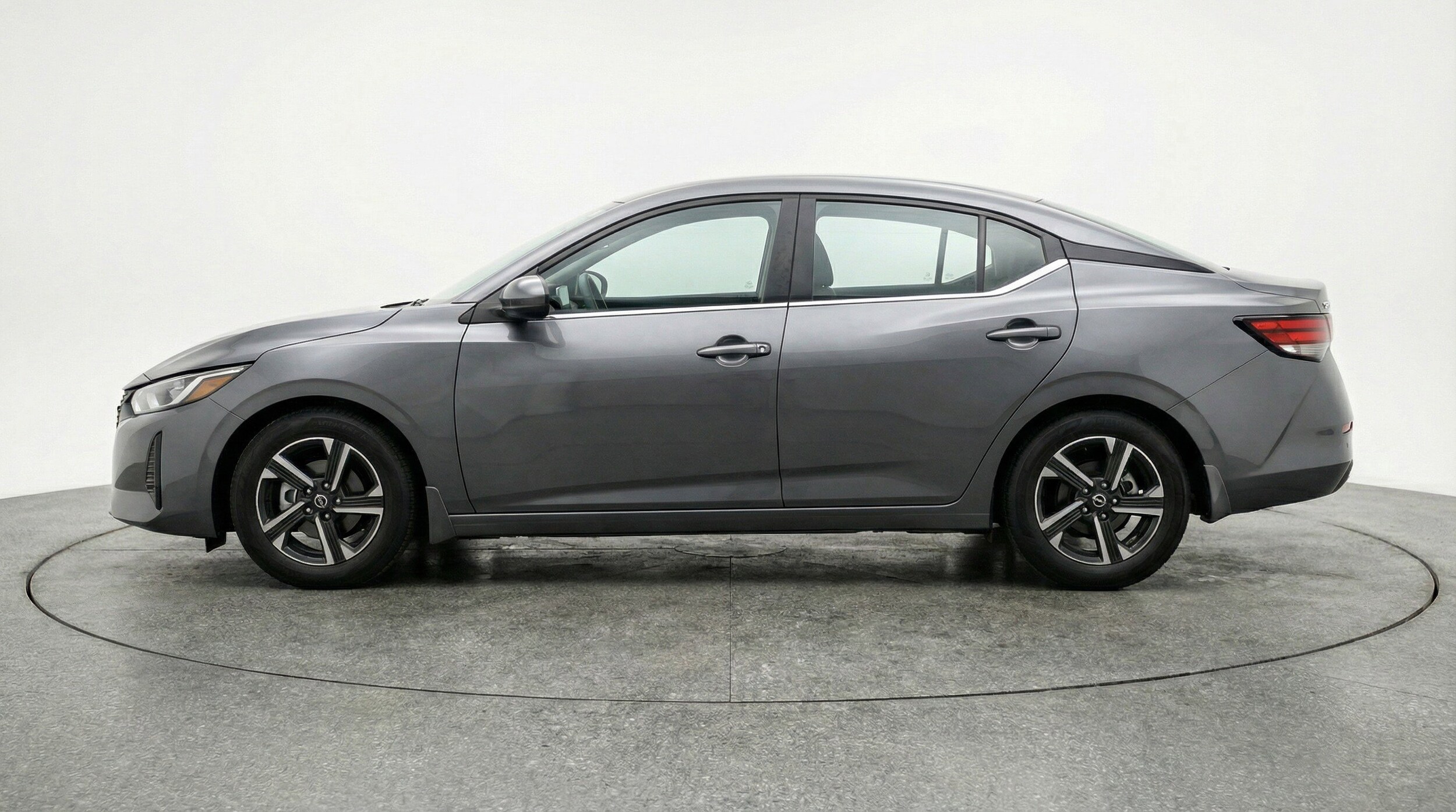 Thumbnail: 2025 Nissan Sentra - 5