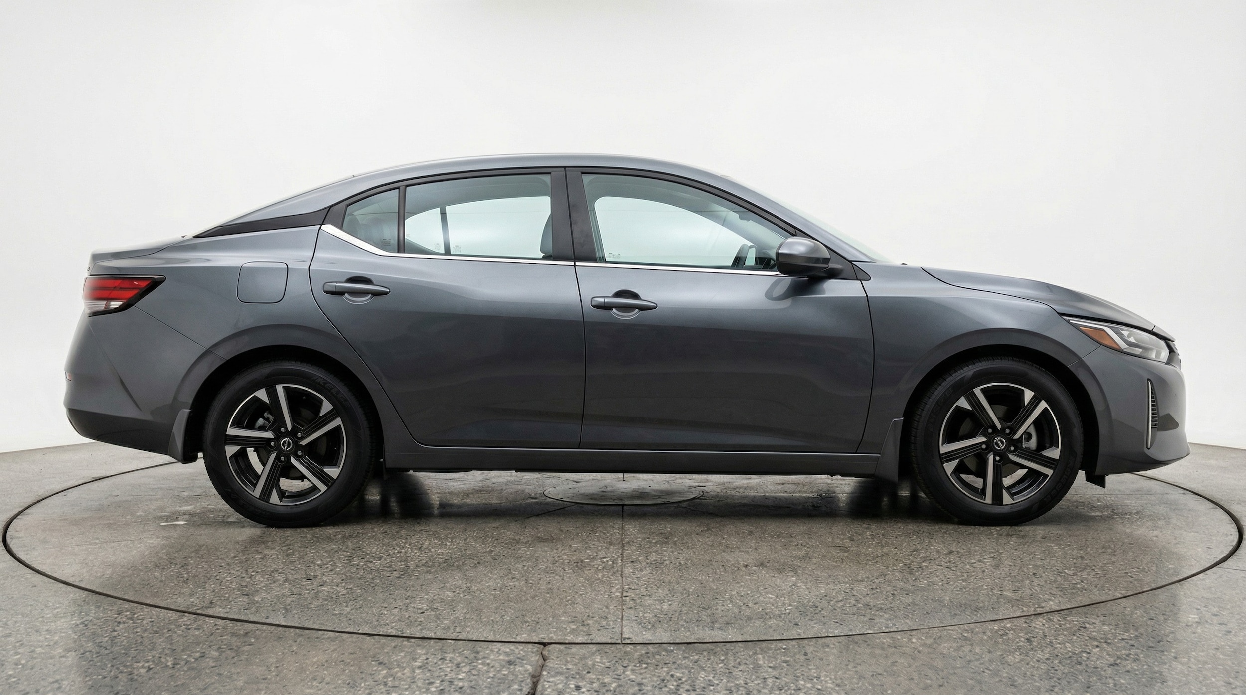 Thumbnail: 2025 Nissan Sentra - 8