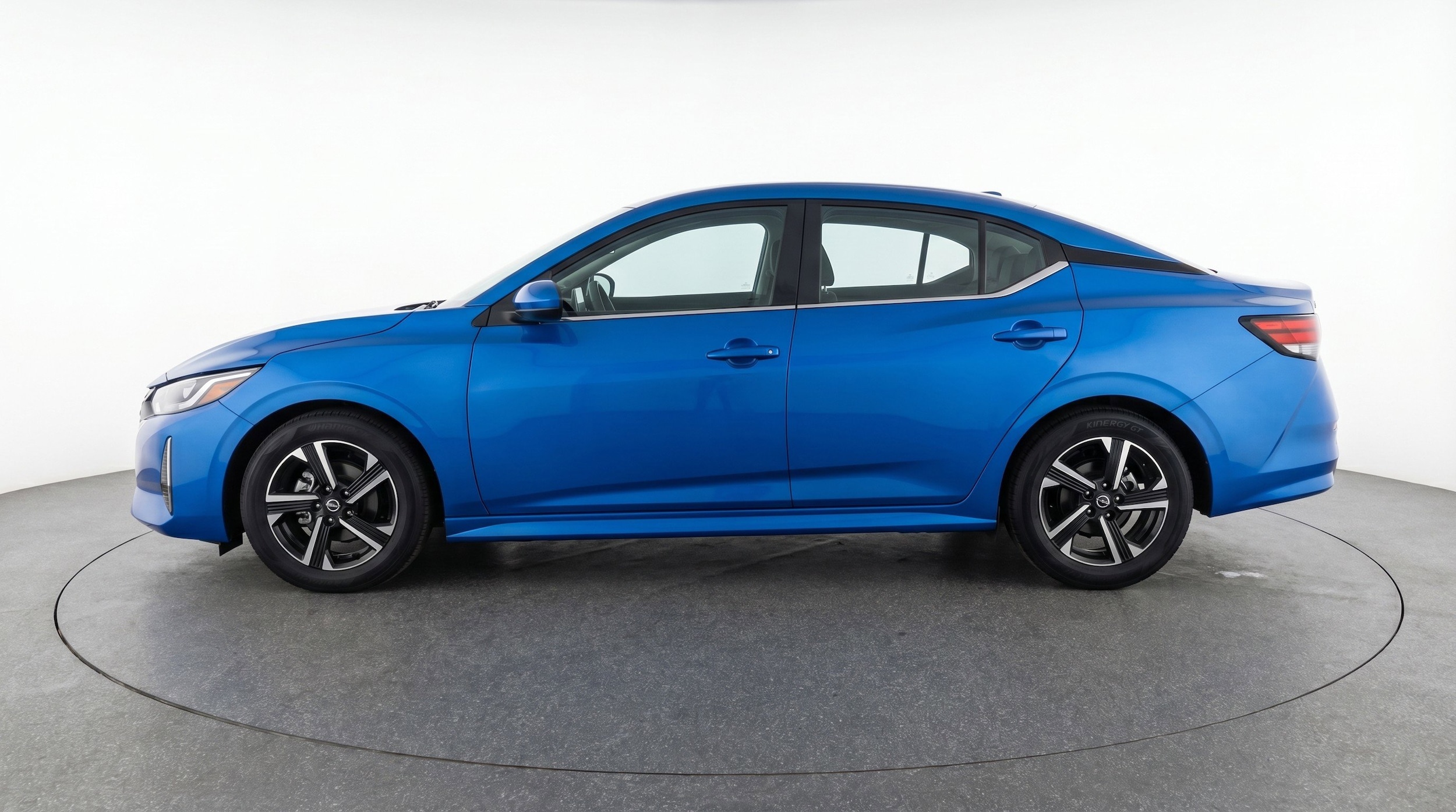 Thumbnail: 2025 Nissan Sentra - 5
