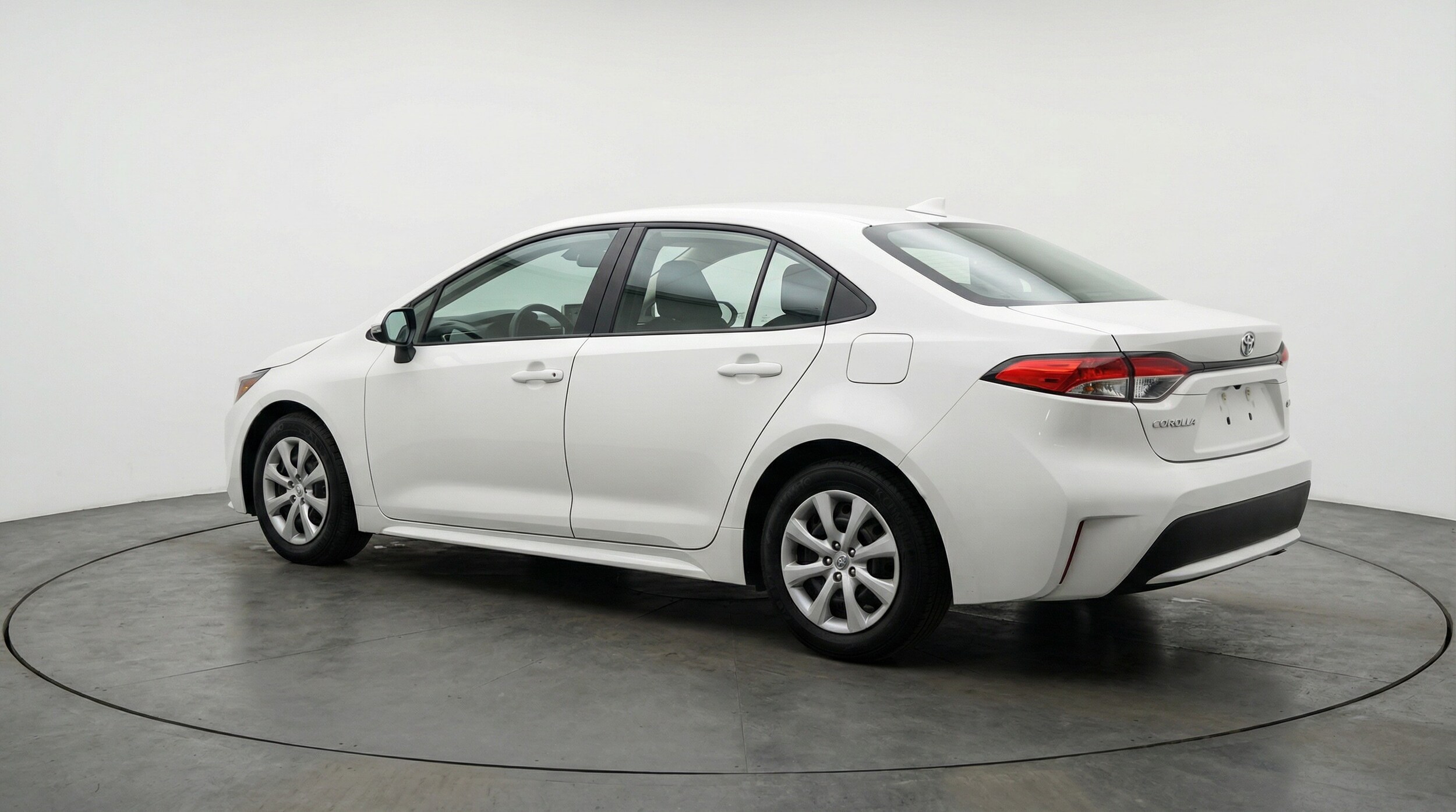 Thumbnail: 2025 Toyota Corolla - 5