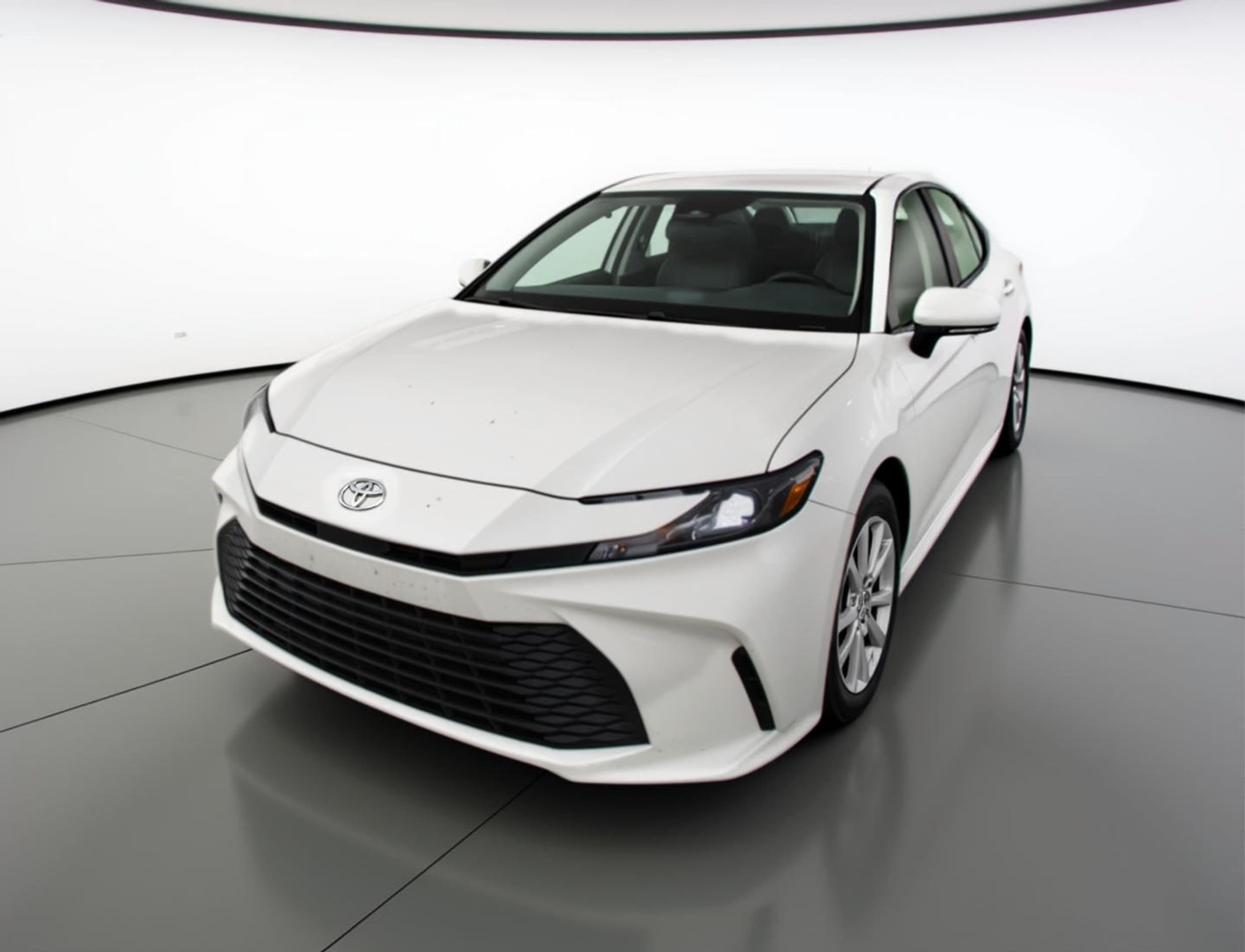 Thumbnail: 2025 Toyota Camry - 3