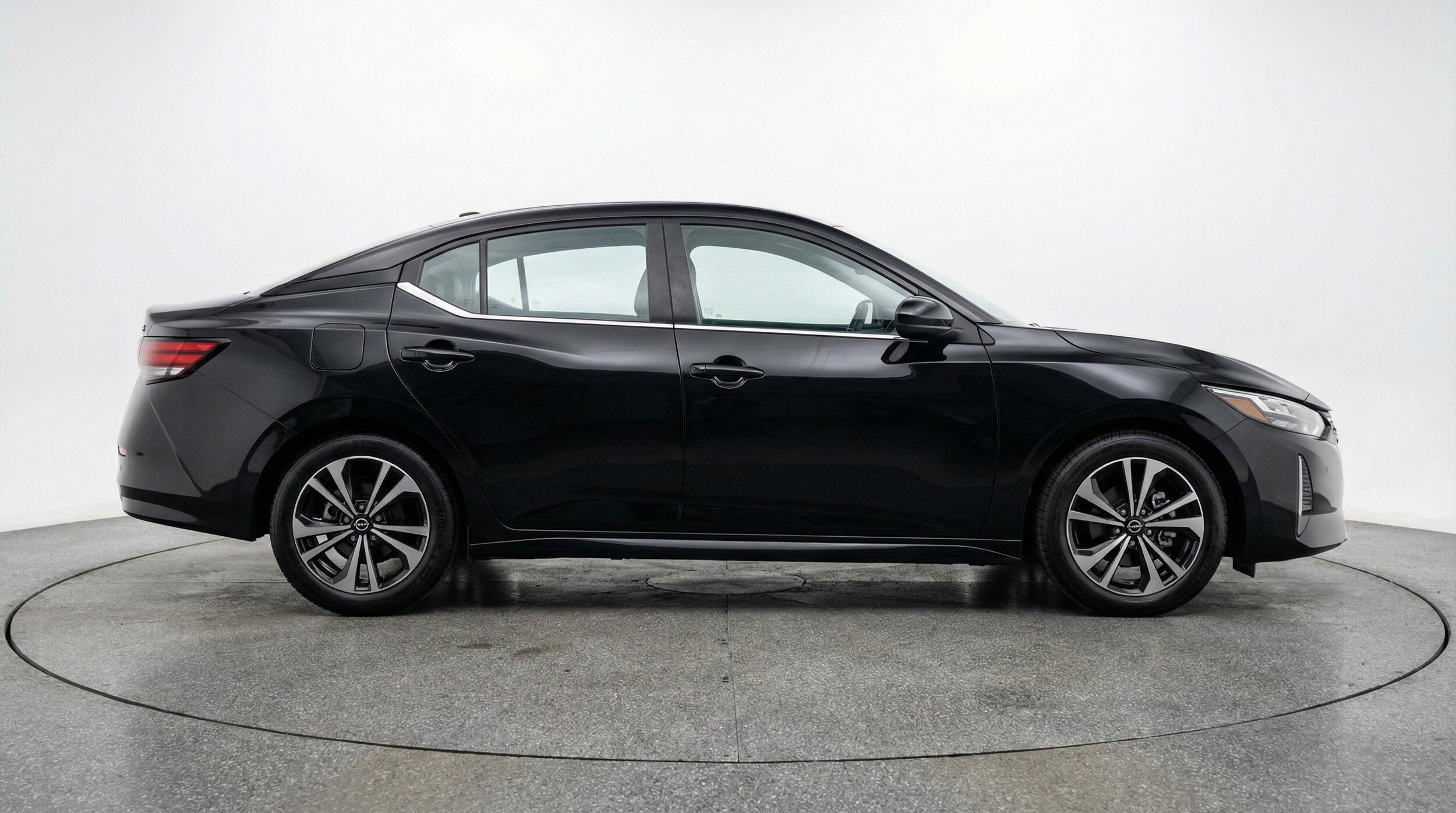 Thumbnail: 2025 Nissan Sentra - 11