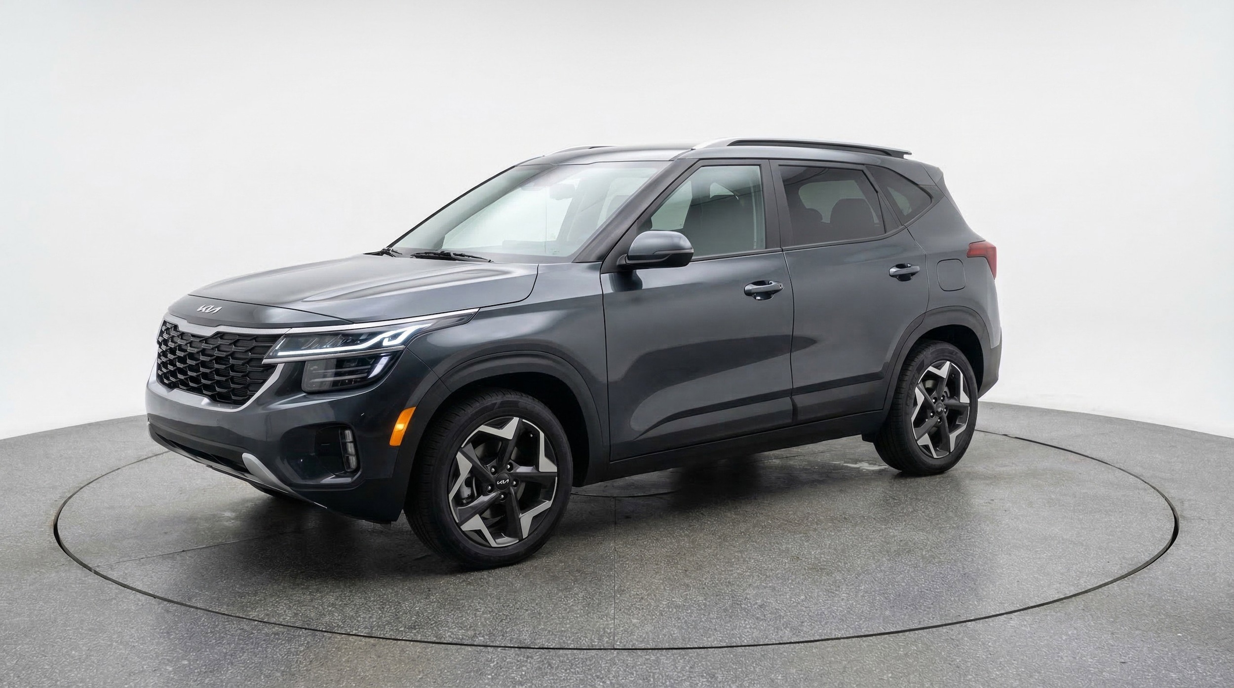 Thumbnail: 2025 Kia Seltos - 3